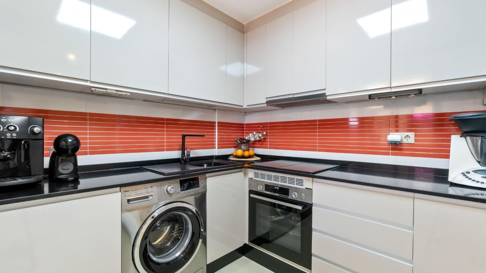 Revente - Maison mitoyenne / Maison de ville -
Torrevieja - Aguas Nuevas