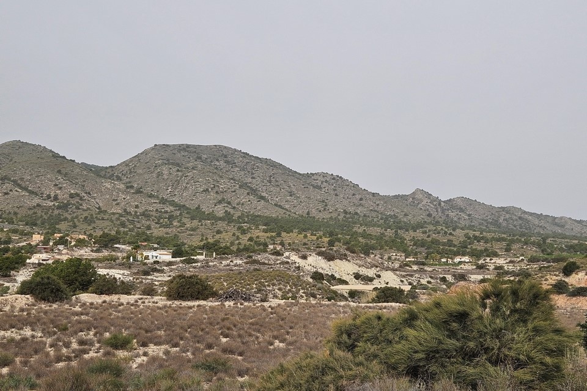 Revente - Parcelle Terrain -
Novelda