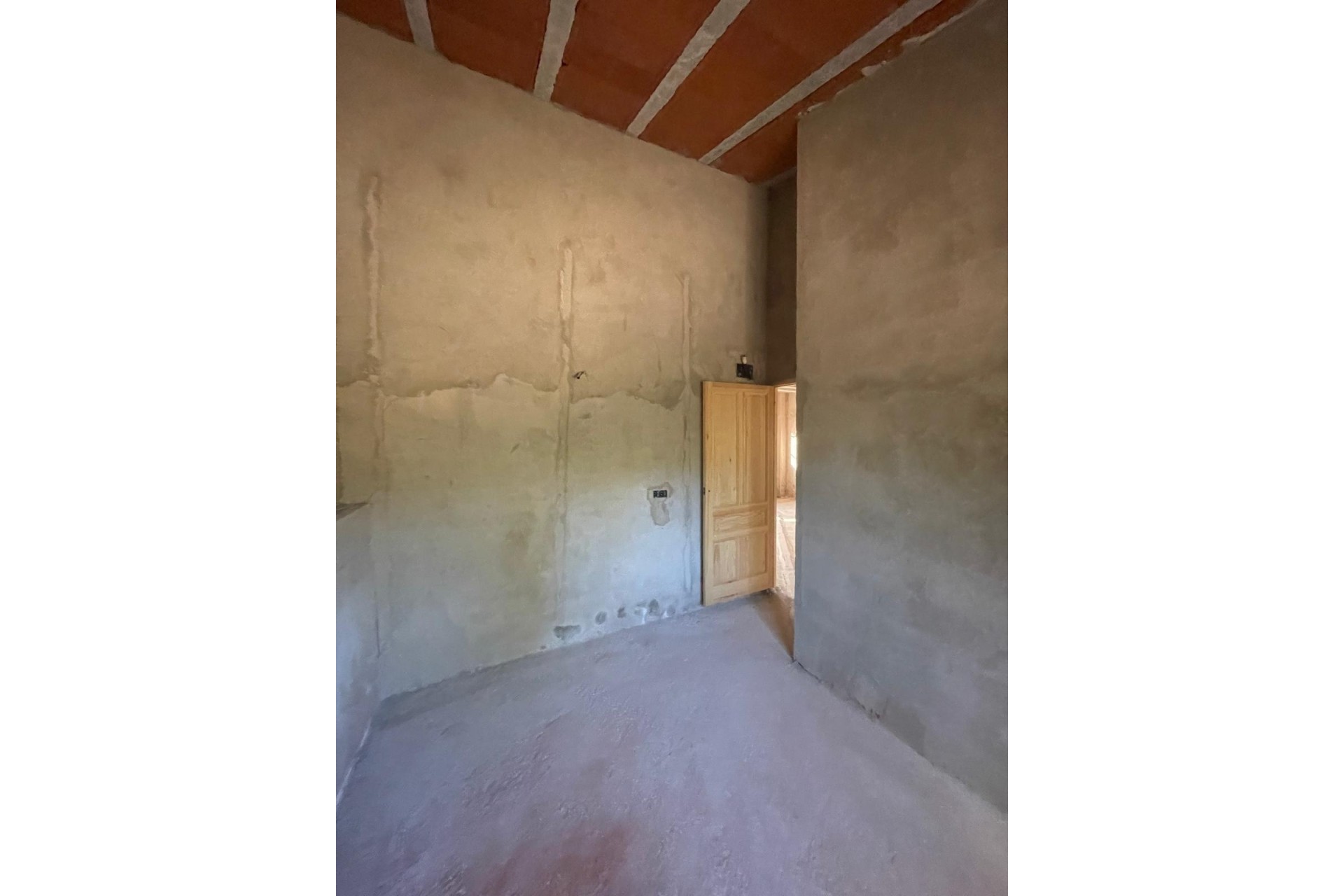 Revente - Parcelle / Terrain -
Pinoso