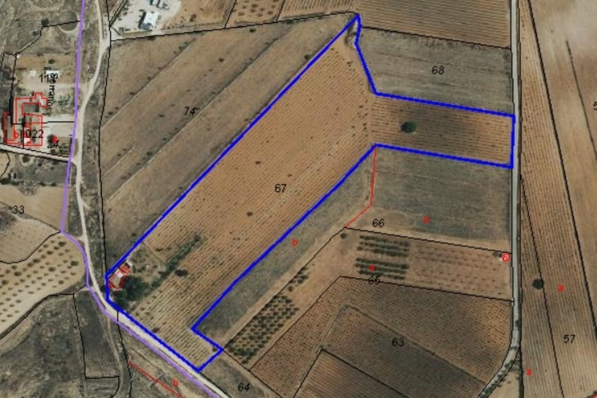 Revente - Parcelle / Terrain -
Pinoso