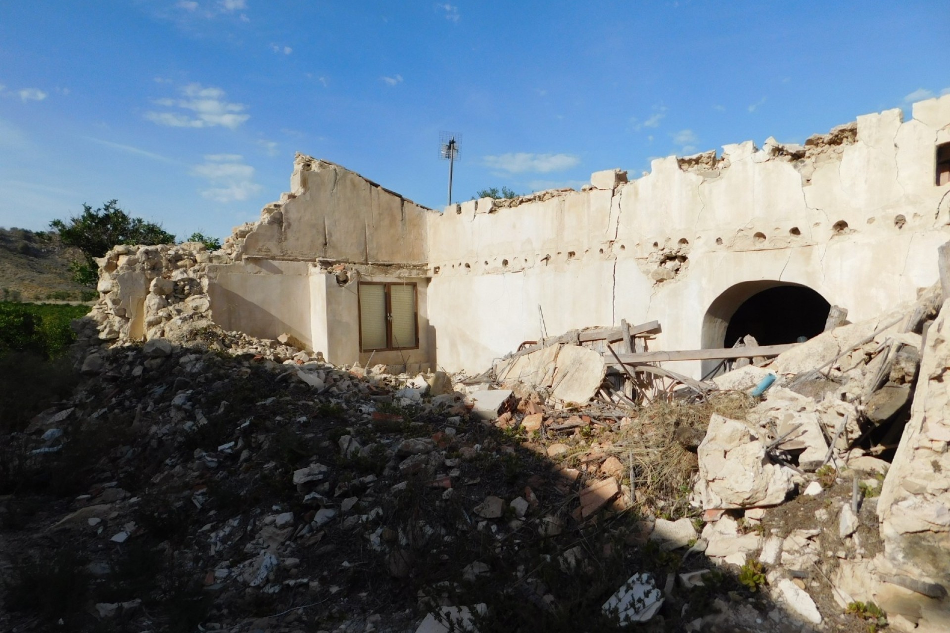 Revente - Parcelle Terrain -
Torremendo