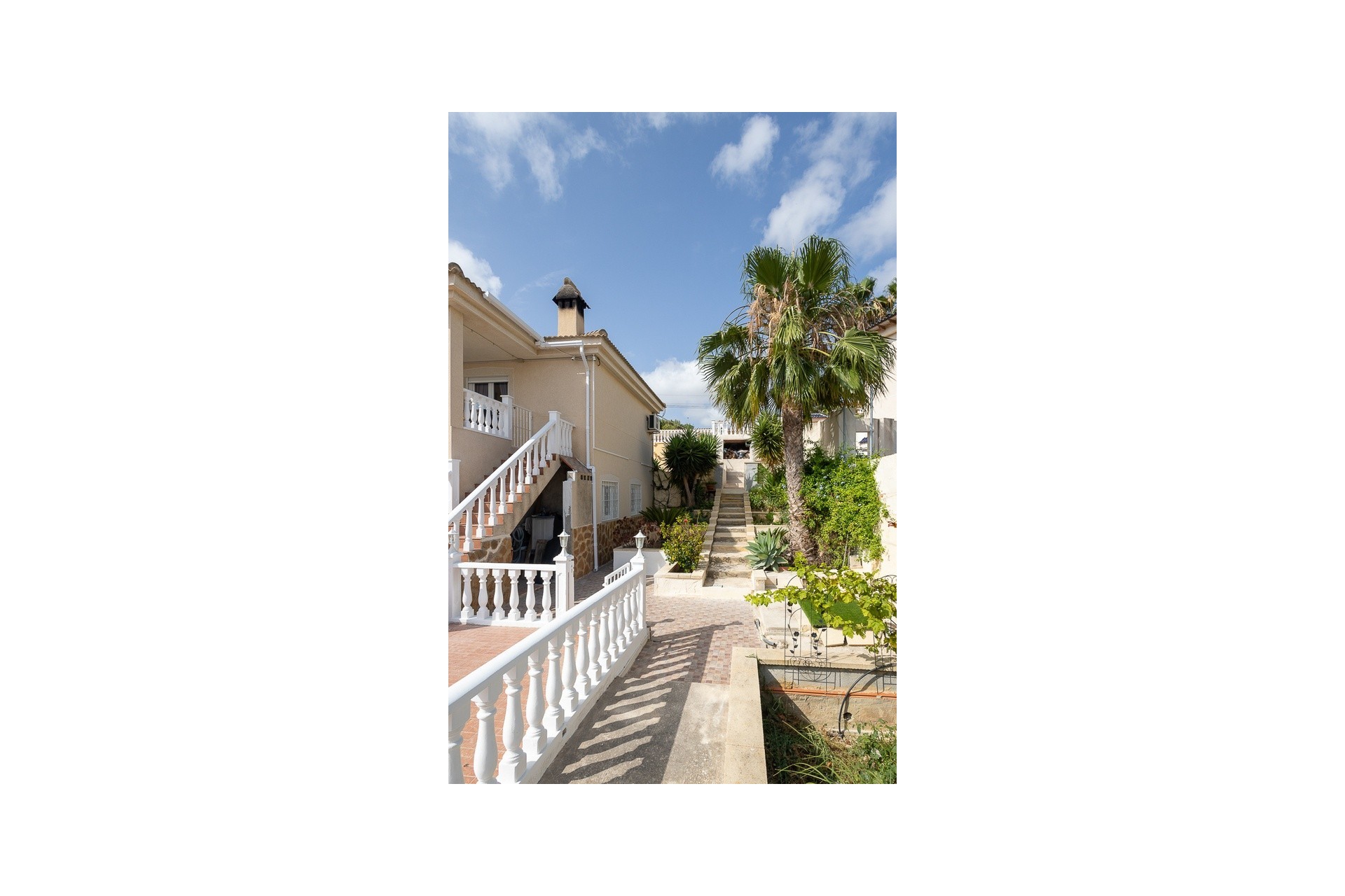 Revente - Villa Individuelle -
Algorfa