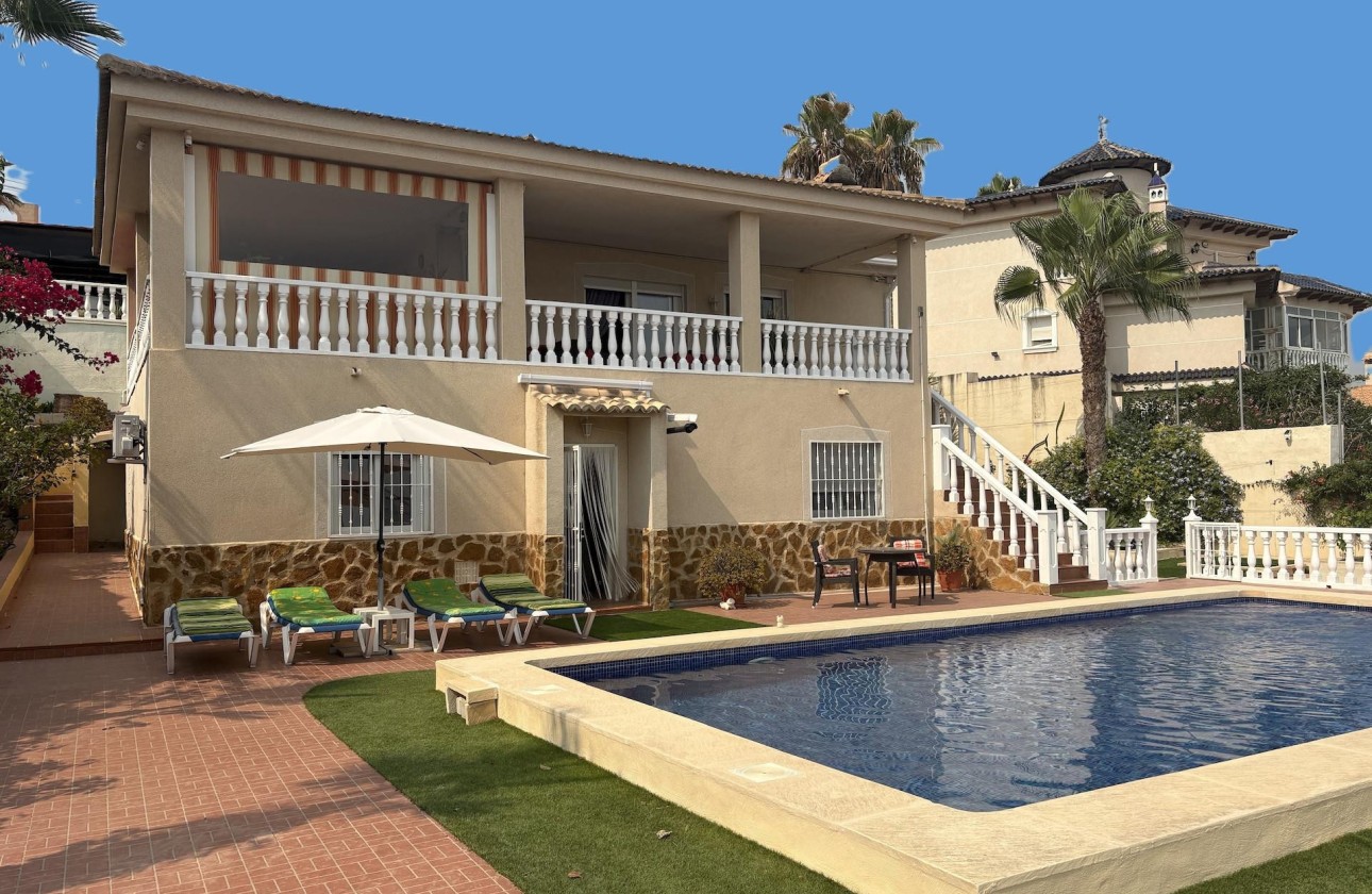 Revente - Villa Individuelle -
Algorfa