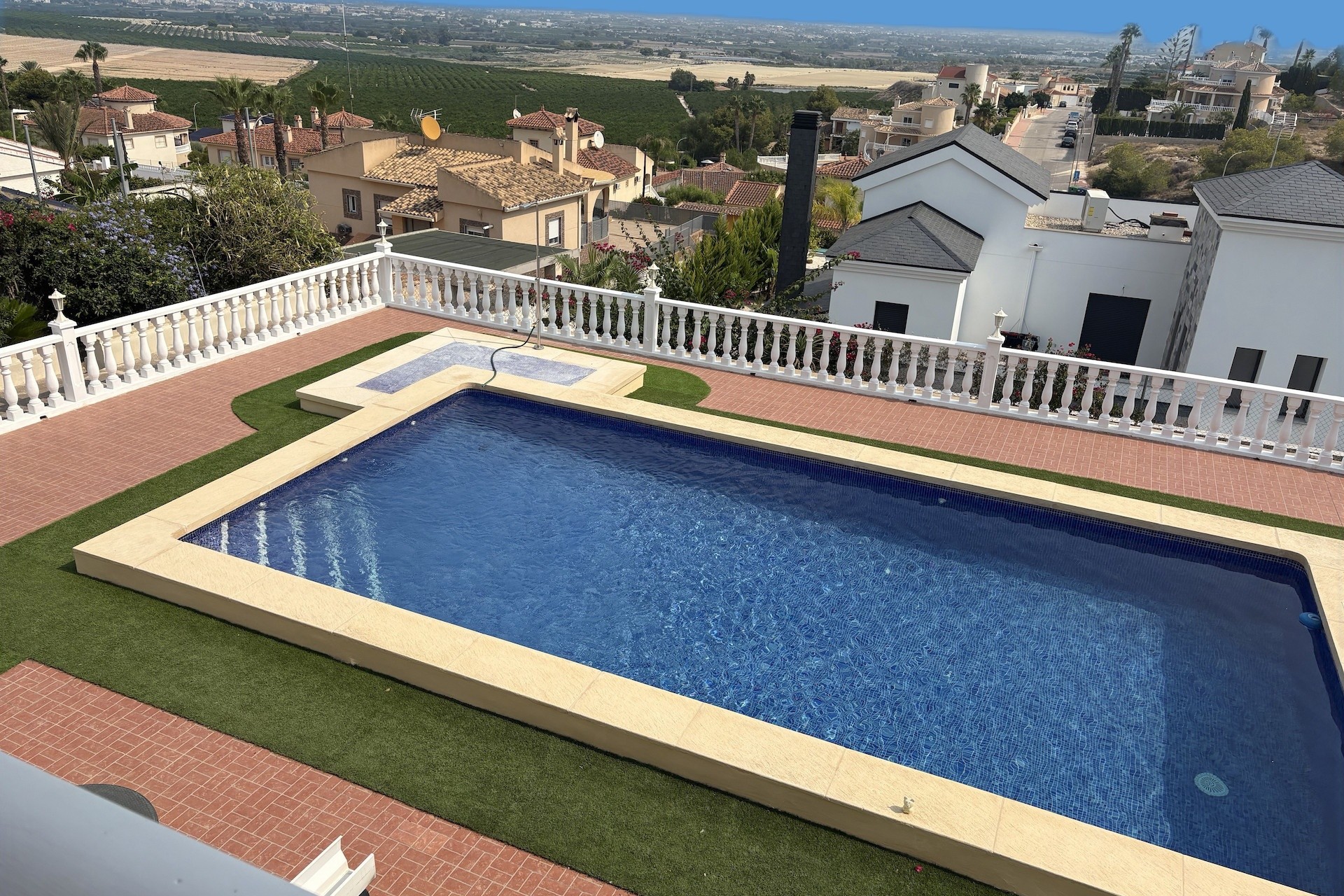 Revente - Villa Individuelle -
Algorfa