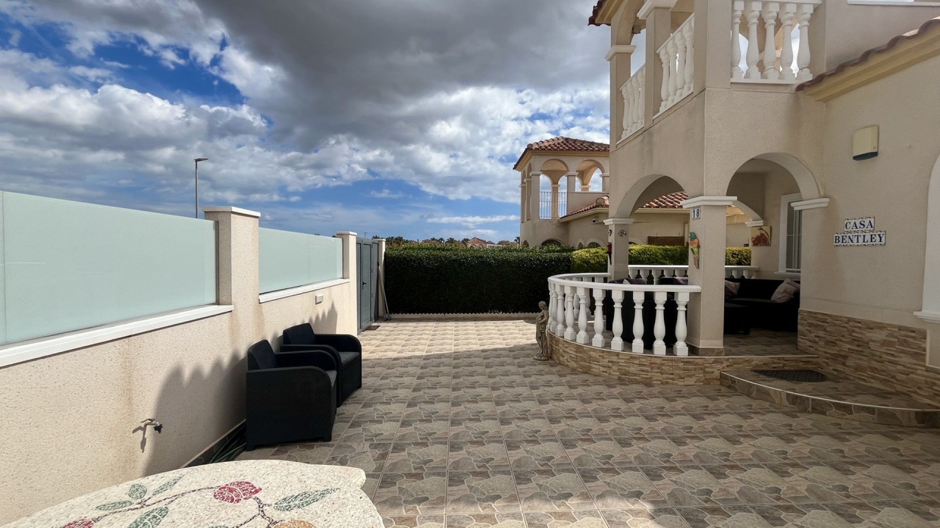 Revente - Villa Individuelle -
Algorfa