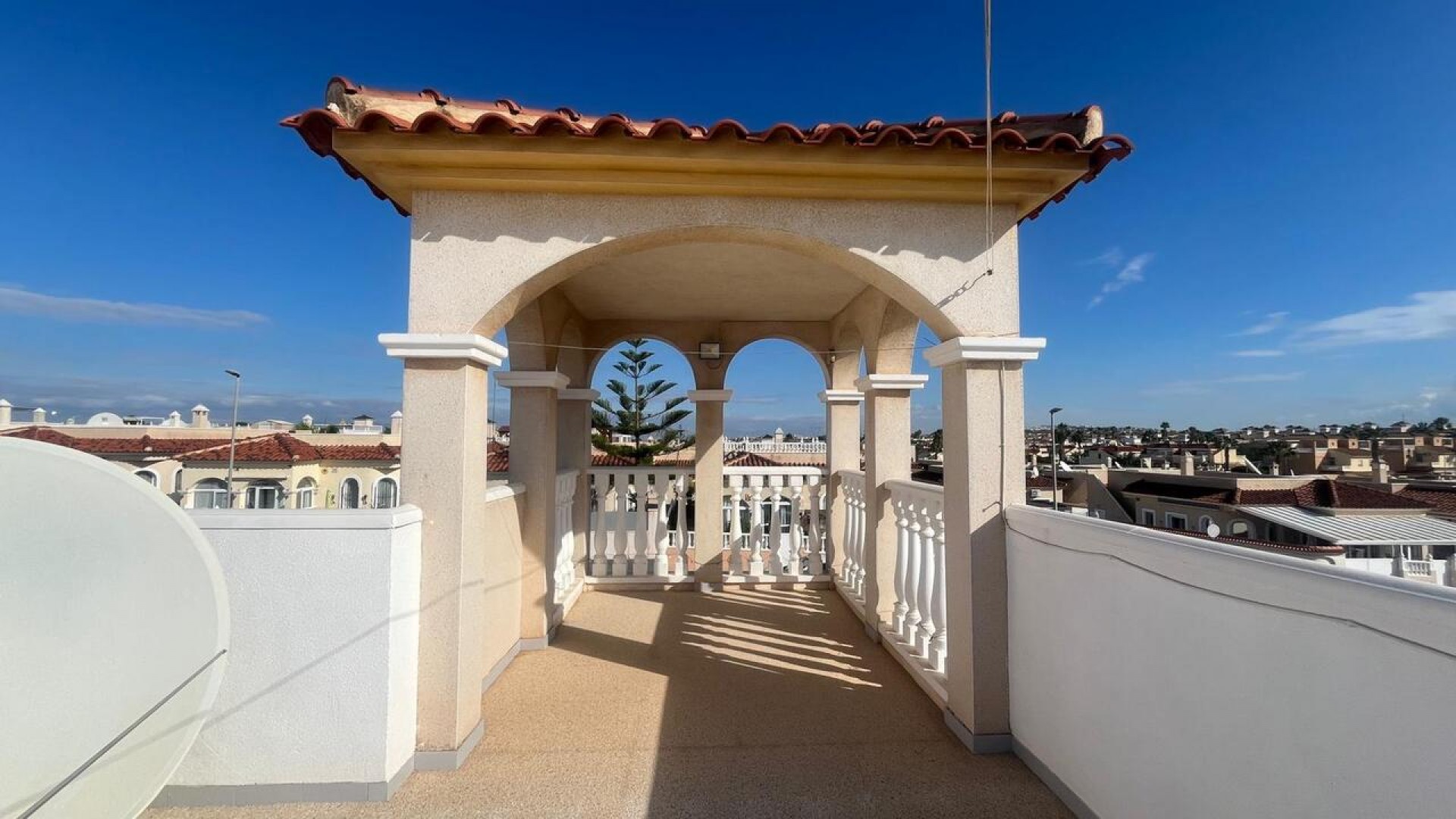 Revente - Villa Individuelle -
Algorfa