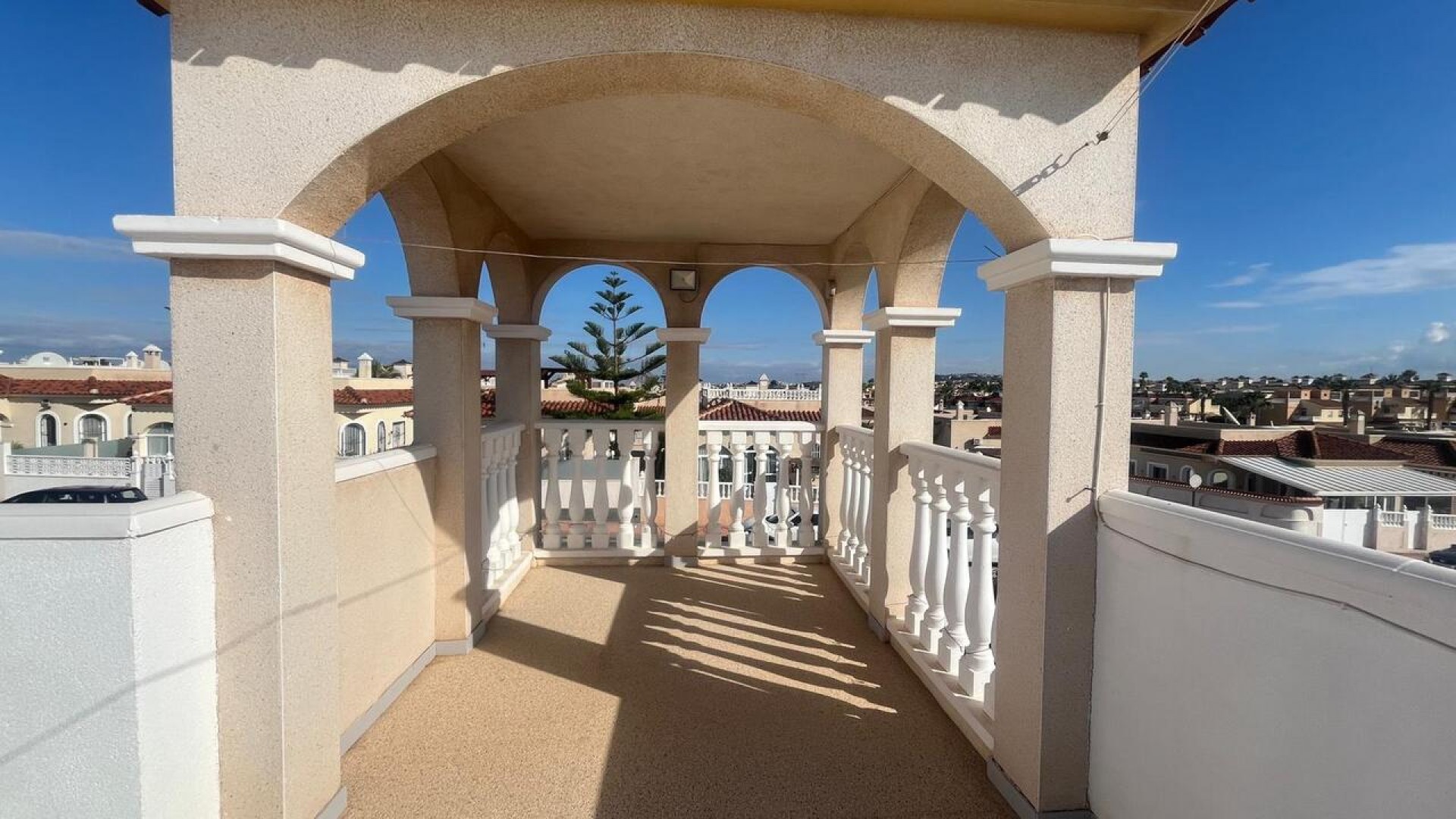 Revente - Villa Individuelle -
Algorfa