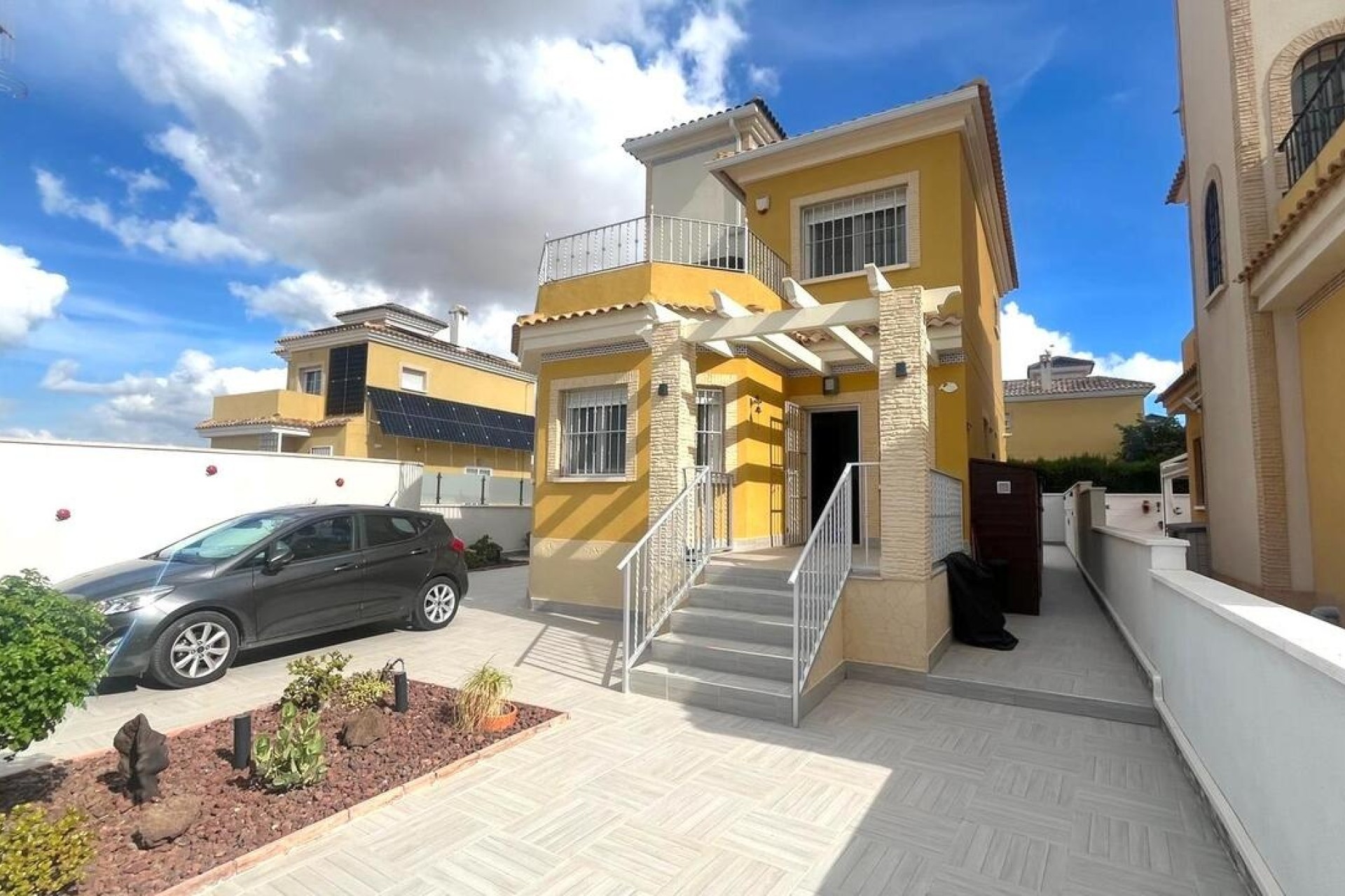 Revente - Villa Individuelle -
Algorfa