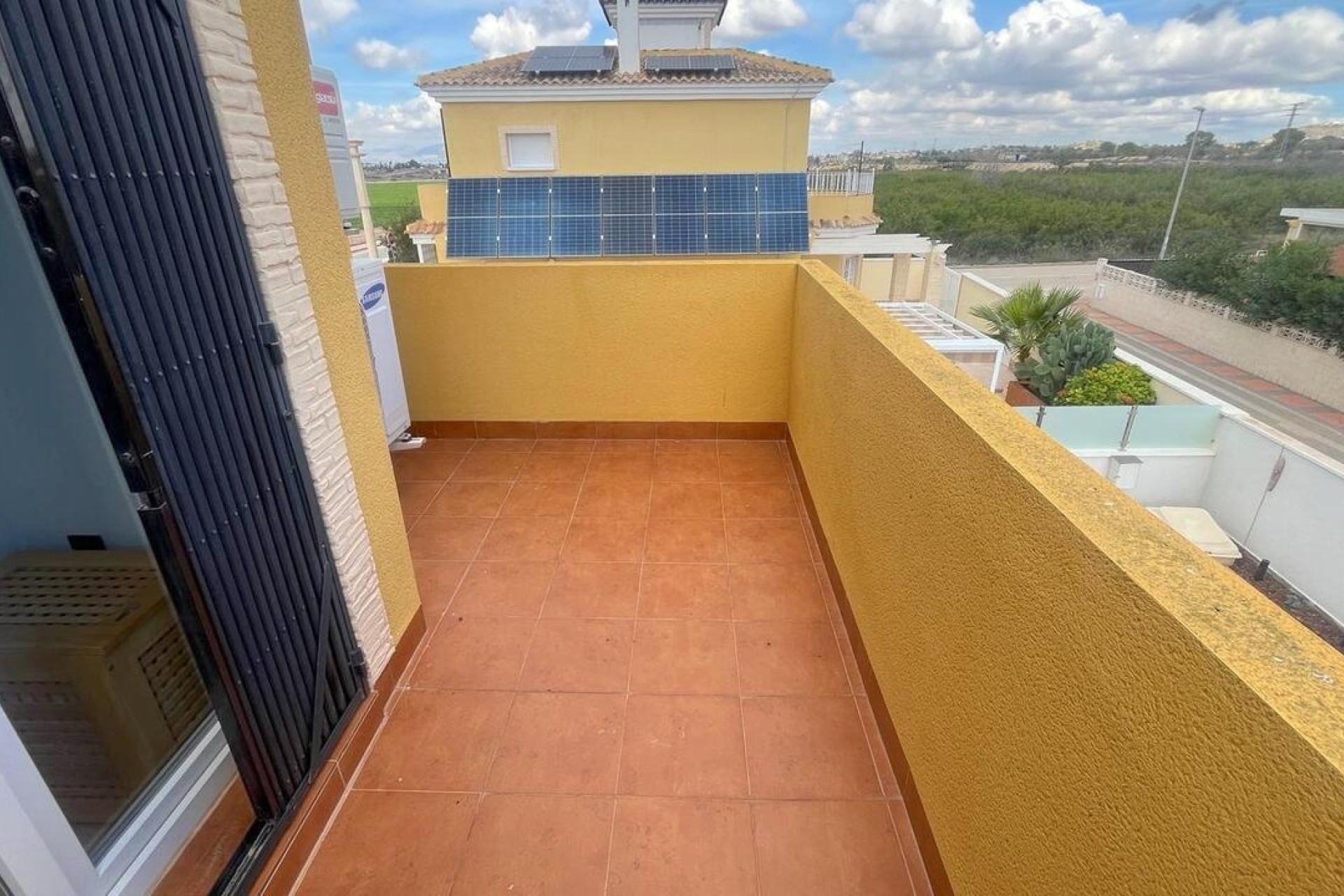 Revente - Villa Individuelle -
Algorfa