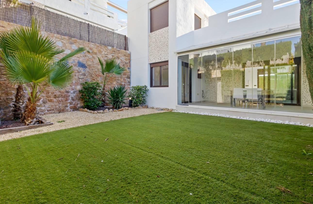 Revente - Villa Individuelle -
Algorfa