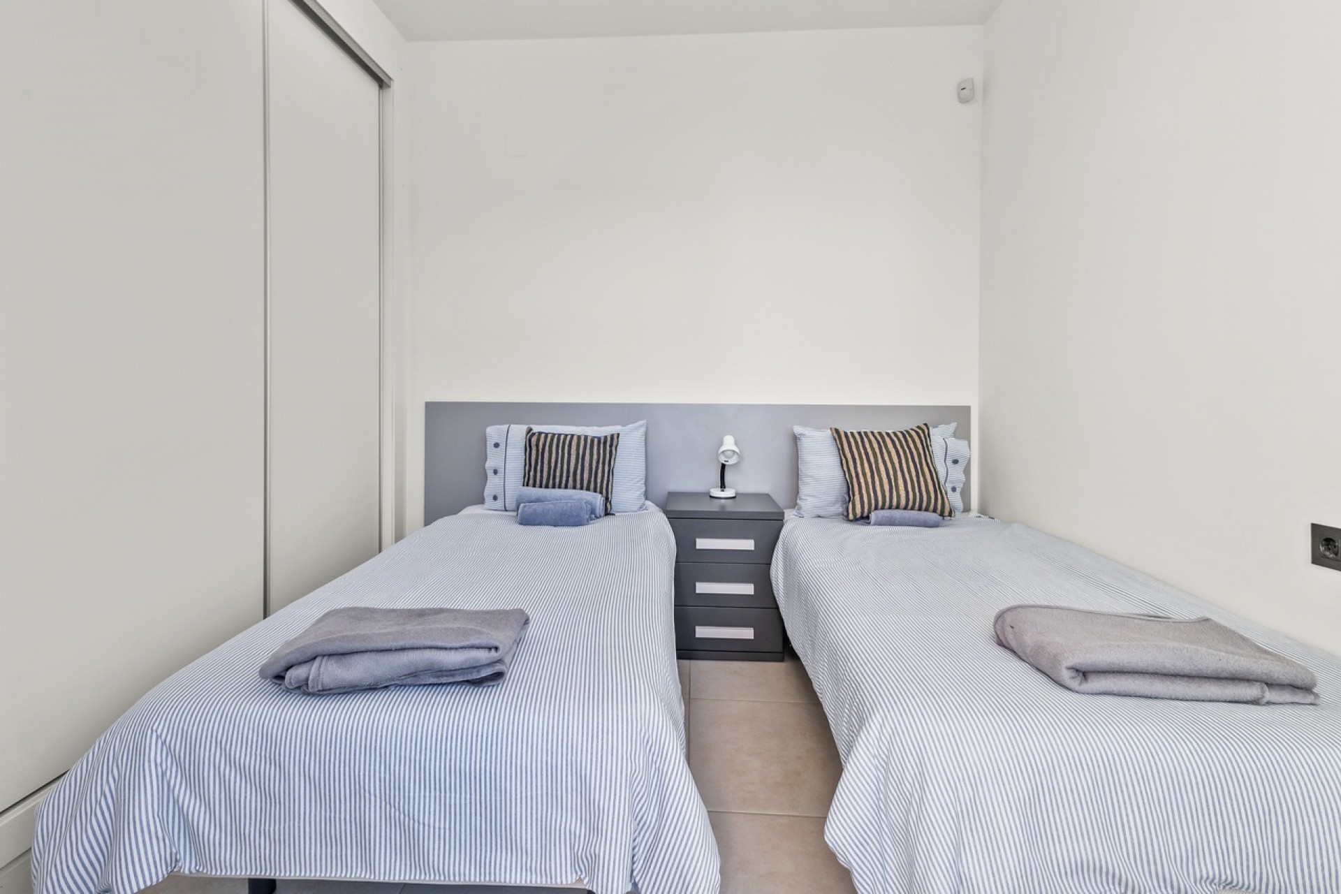 Revente - Villa Individuelle -
Algorfa