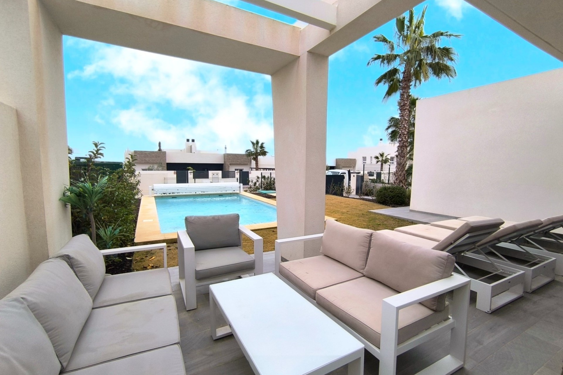 Revente - Villa Individuelle -
Algorfa