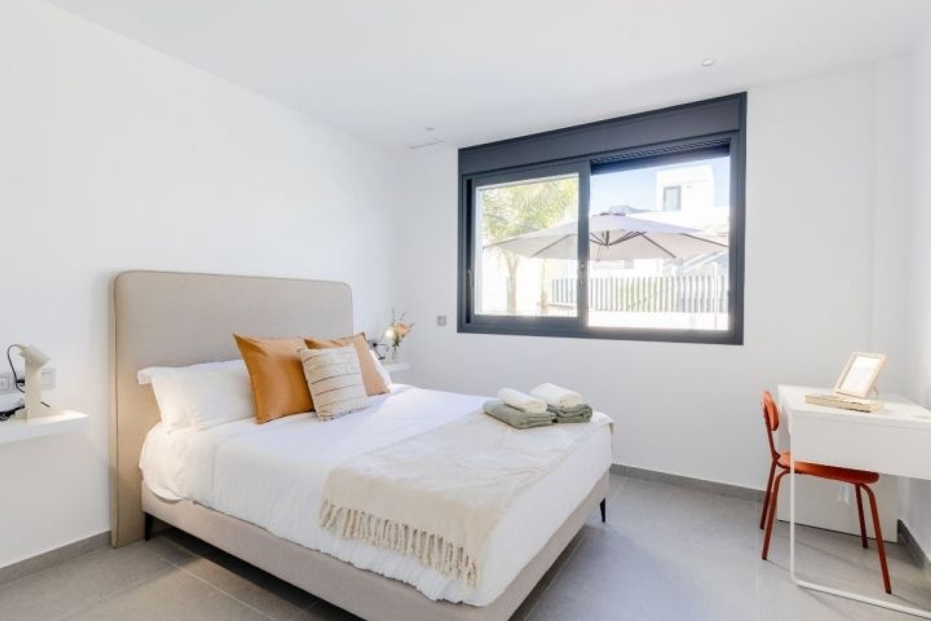 Revente - Villa Individuelle -
Algorfa