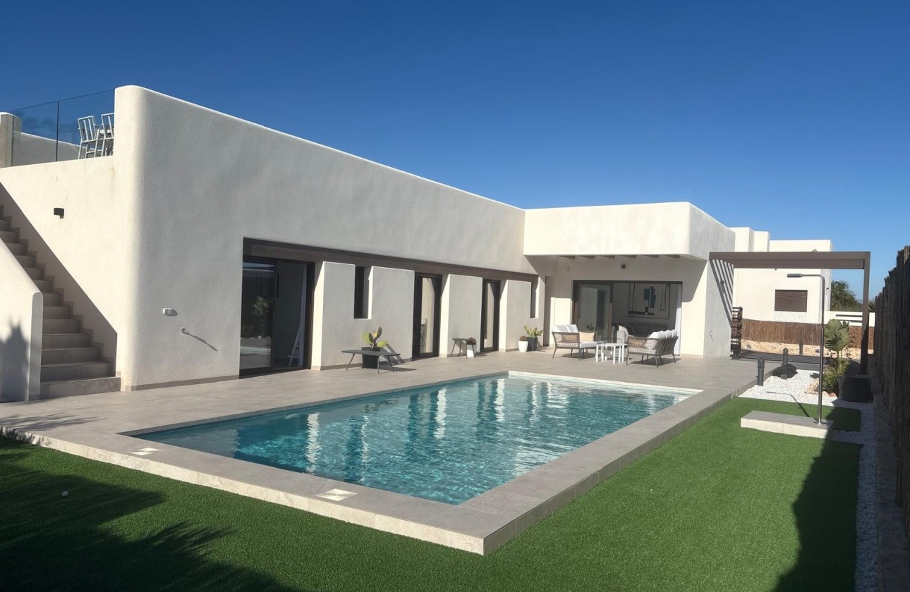Revente - Villa Individuelle -
Algorfa