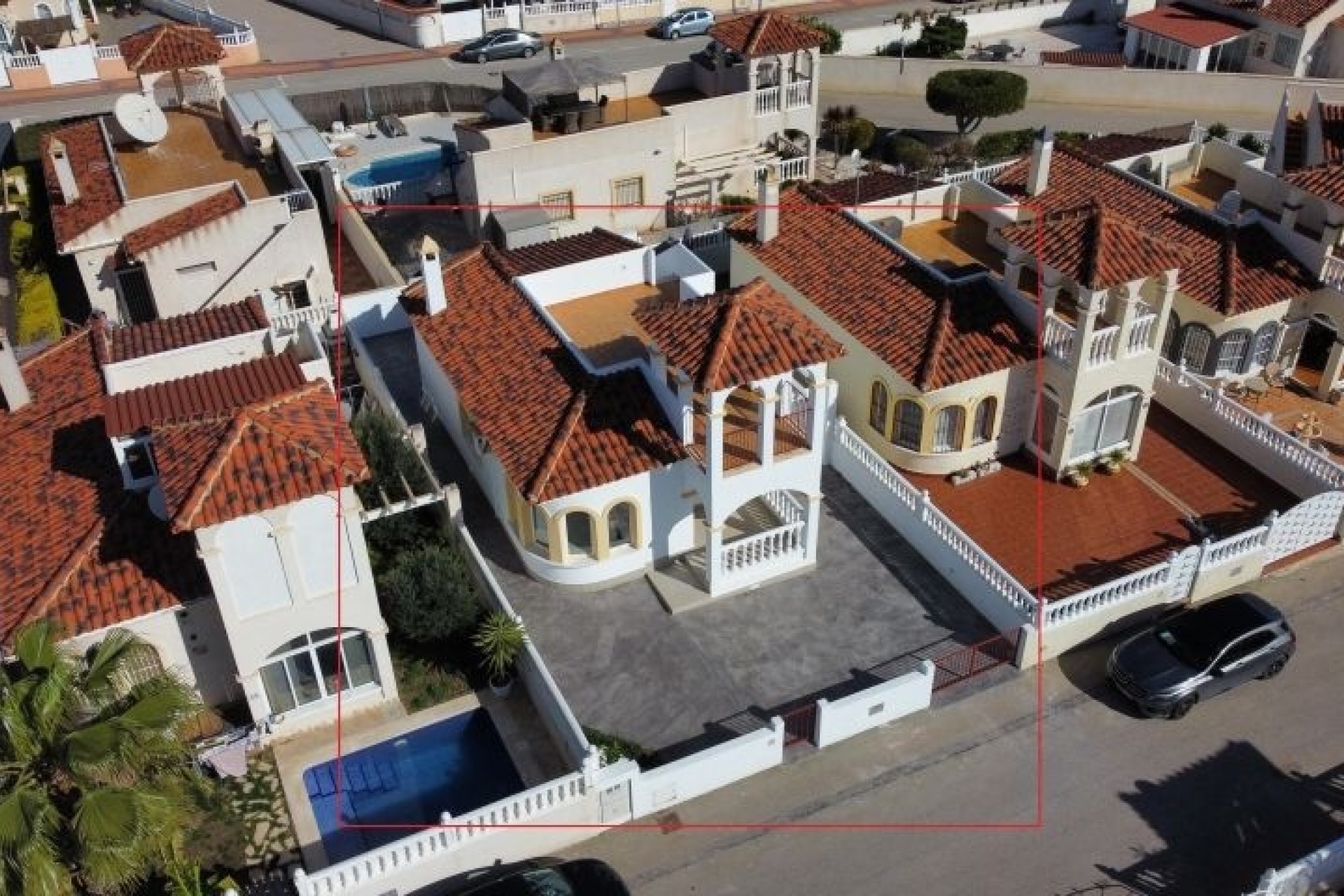 Revente - Villa Individuelle -
Algorfa