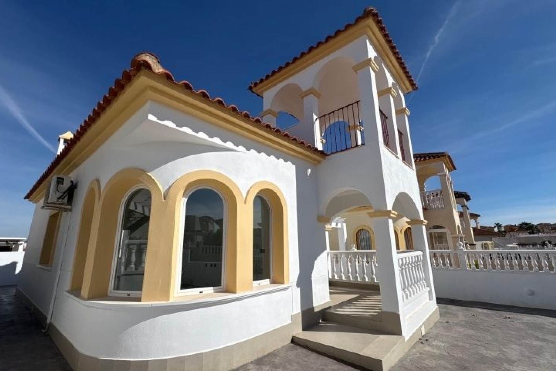 Revente - Villa Individuelle -
Algorfa