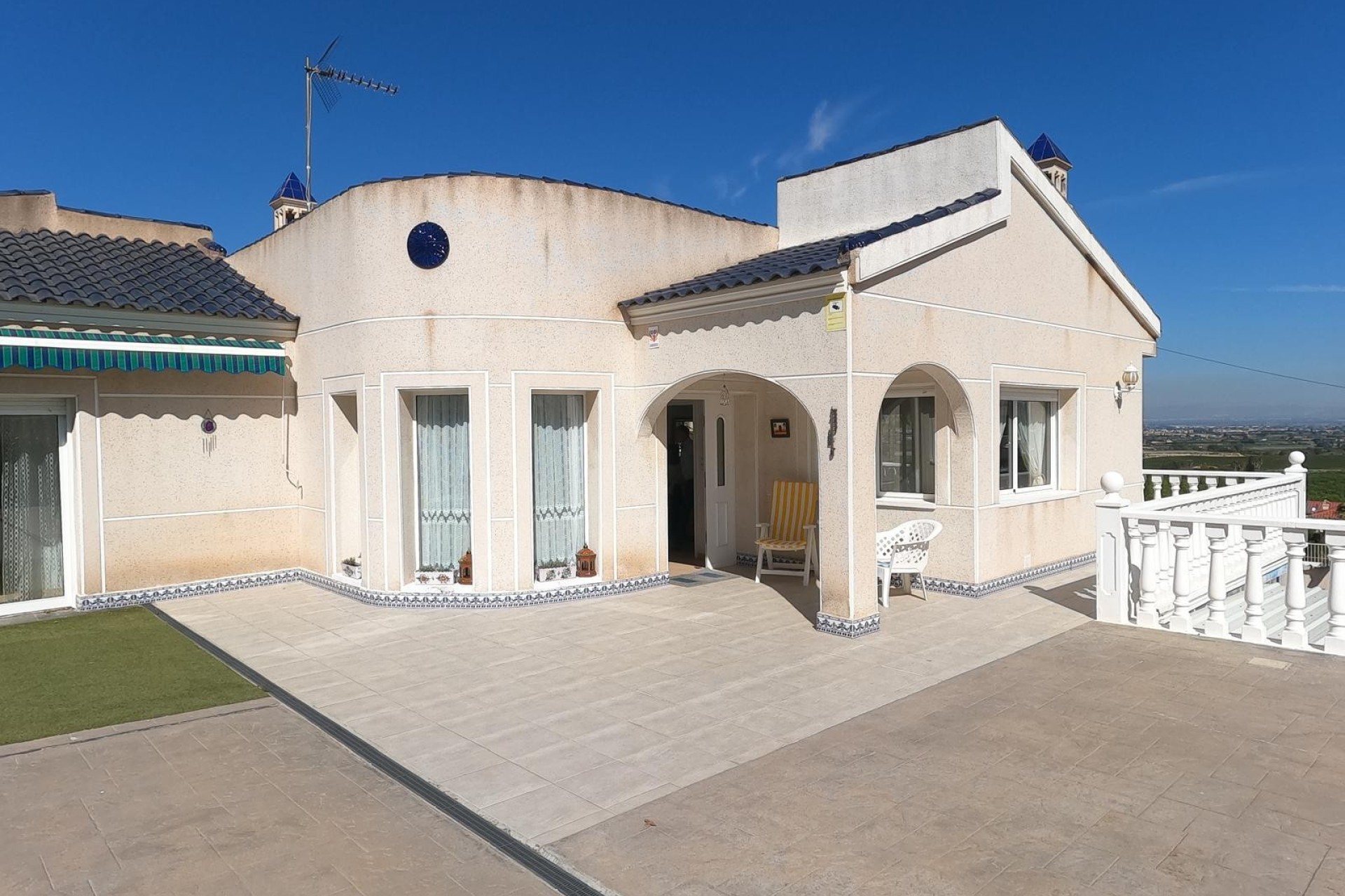 Revente - Villa Individuelle -
Algorfa