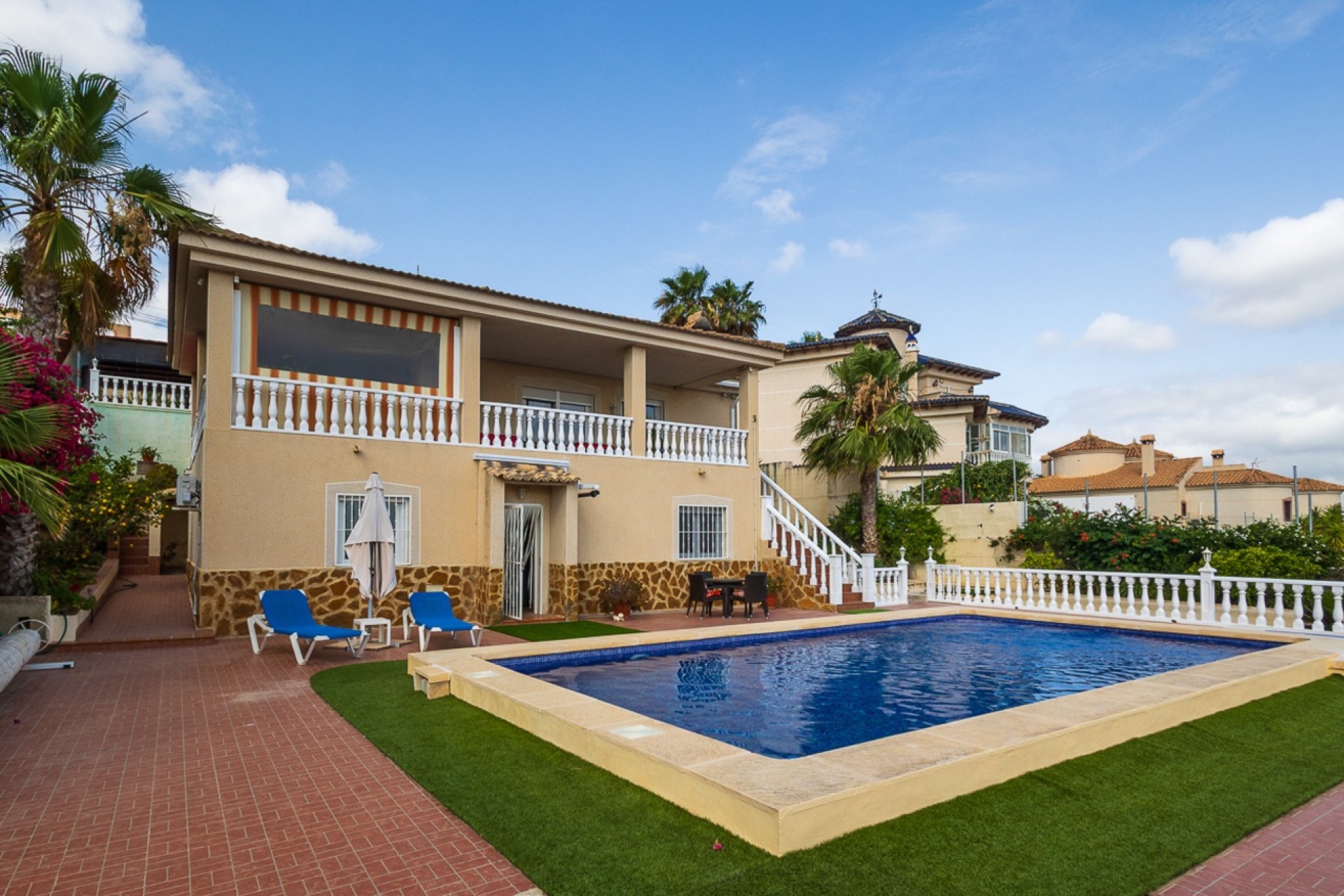 Revente - Villa Individuelle -
Algorfa