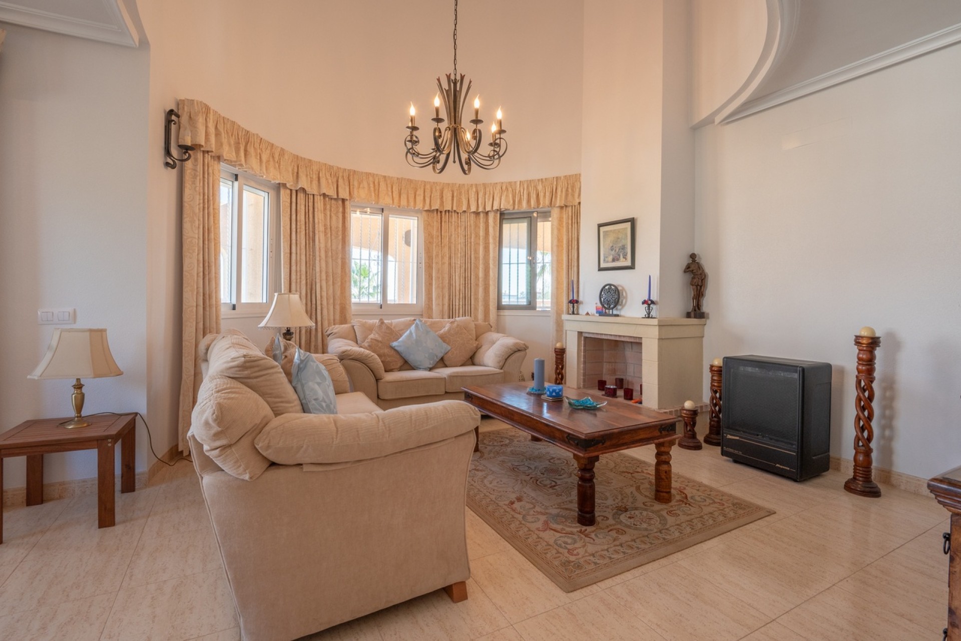 Revente - Villa Individuelle -
Algorfa