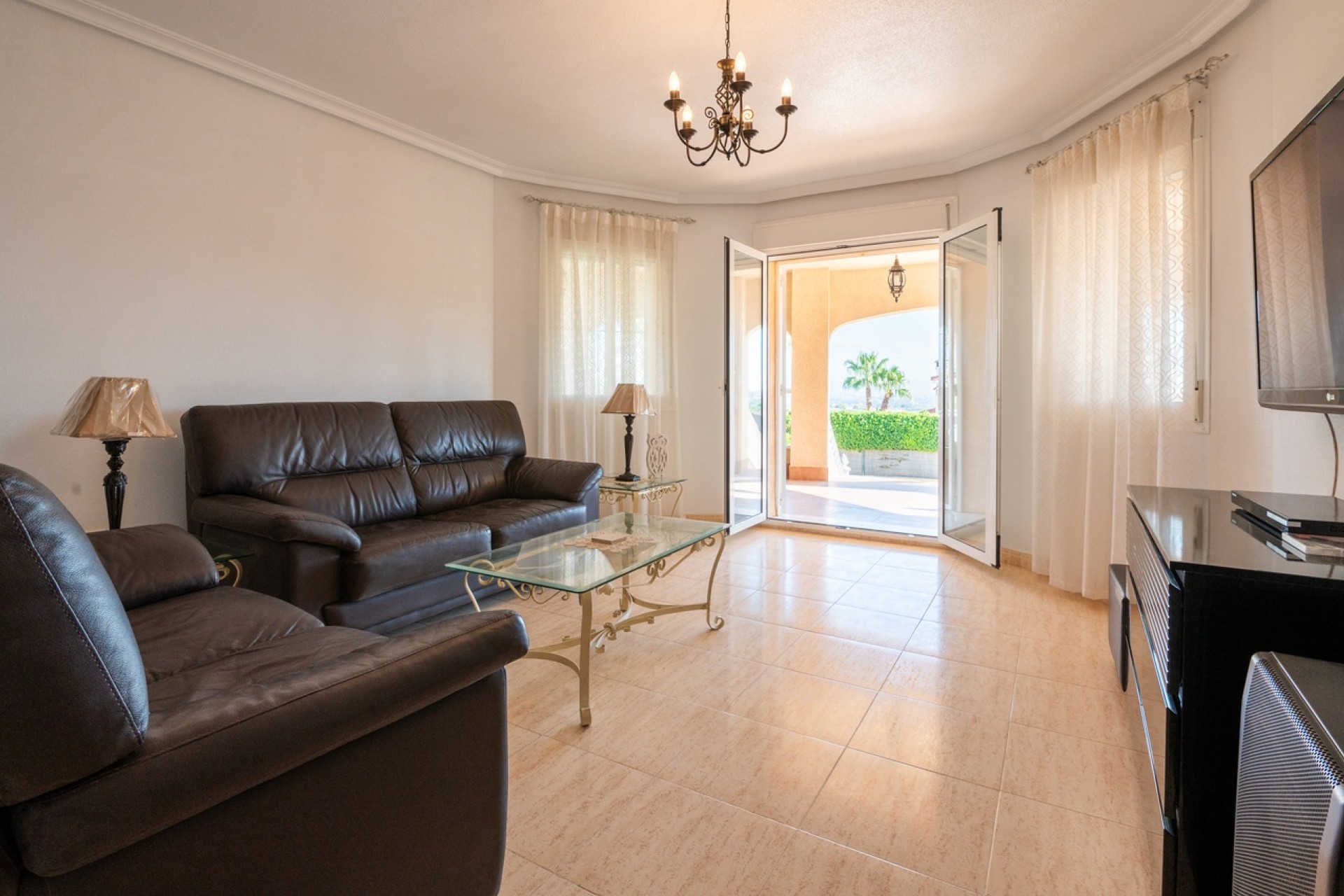 Revente - Villa Individuelle -
Algorfa