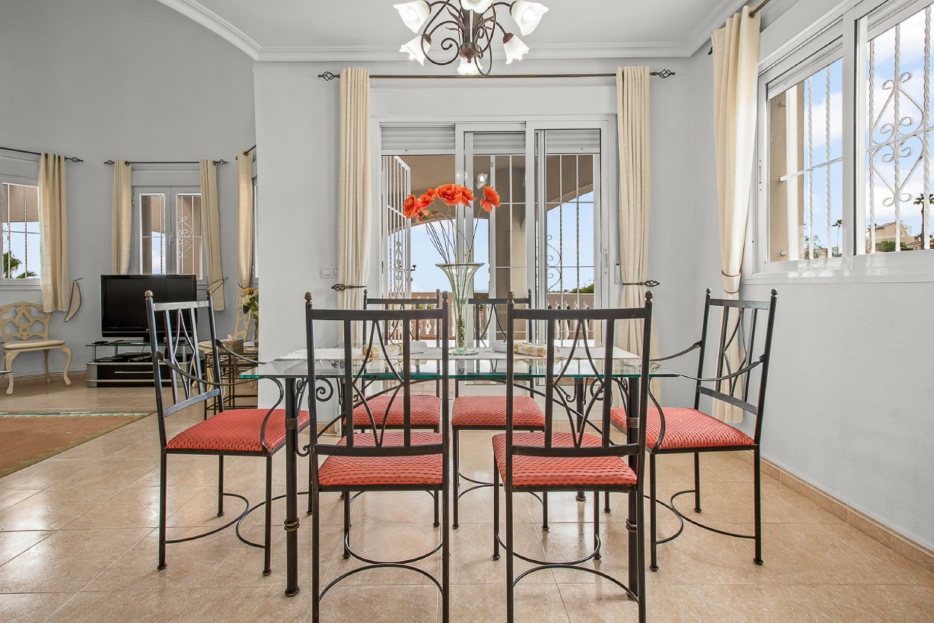 Revente - Villa Individuelle -
Algorfa