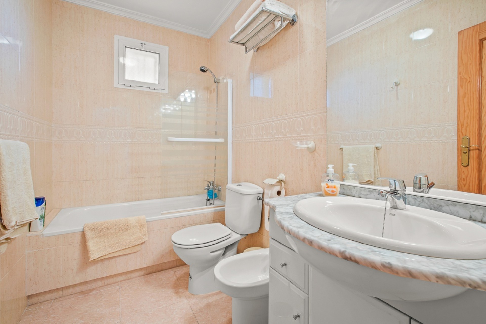 Revente - Villa Individuelle -
Algorfa