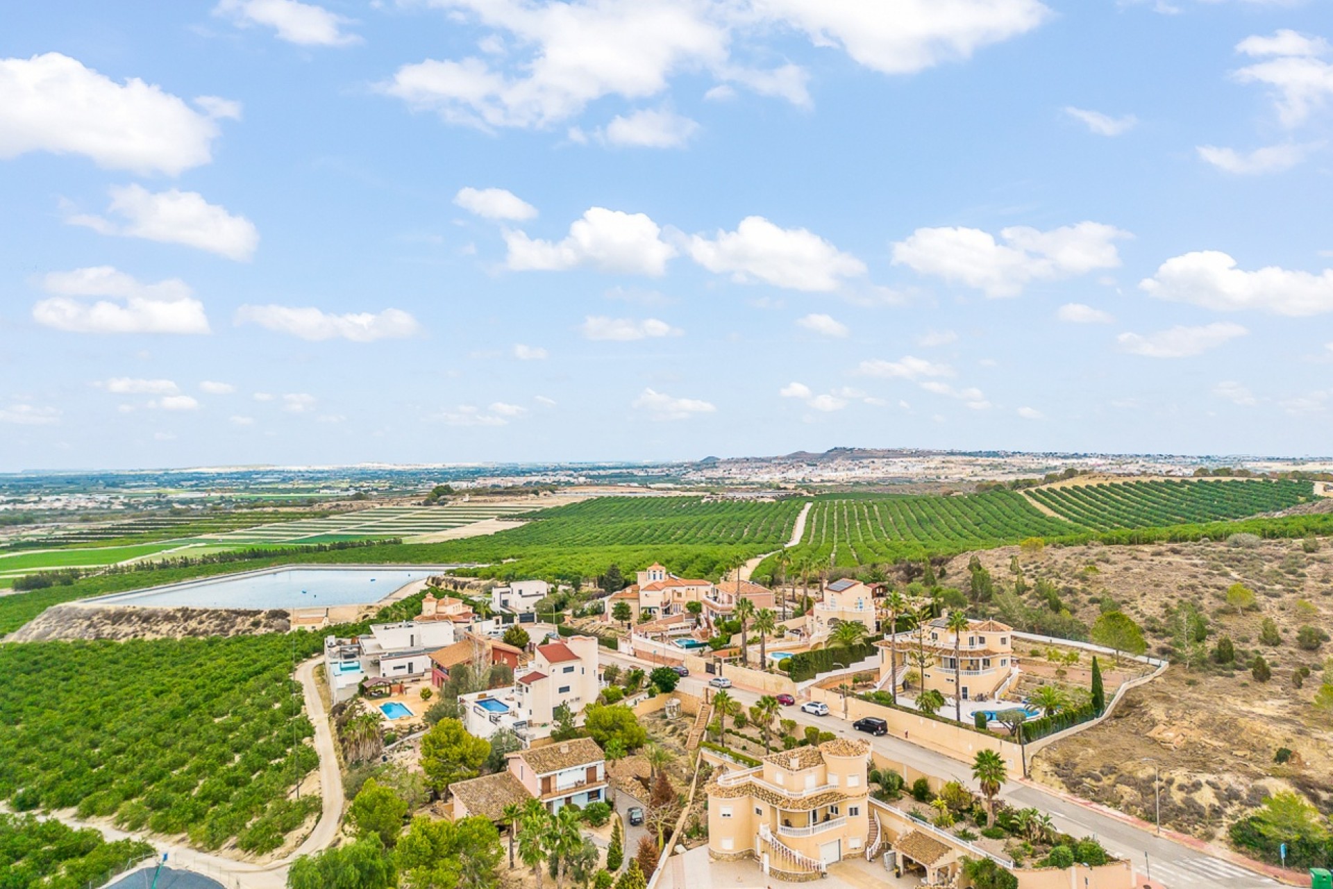 Revente - Villa Individuelle -
Algorfa