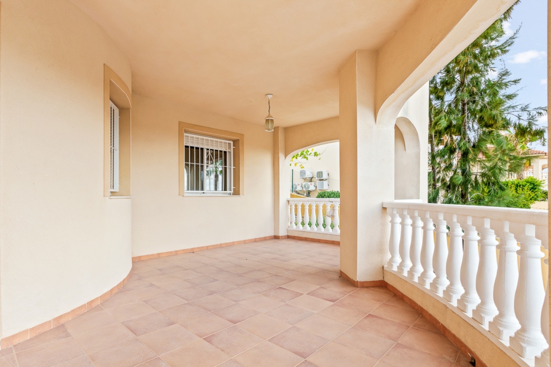 Revente - Villa Individuelle -
Algorfa