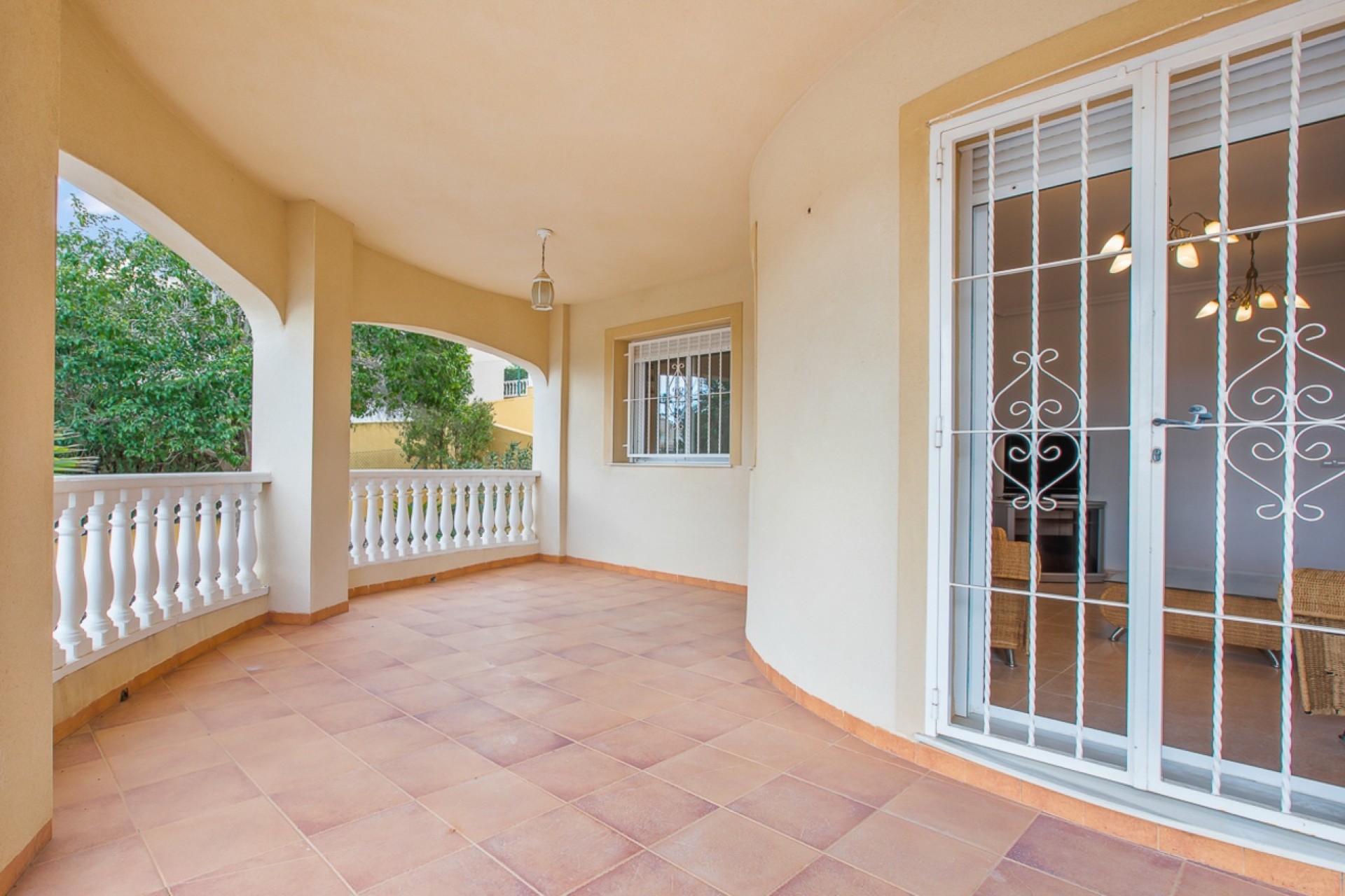 Revente - Villa Individuelle -
Algorfa