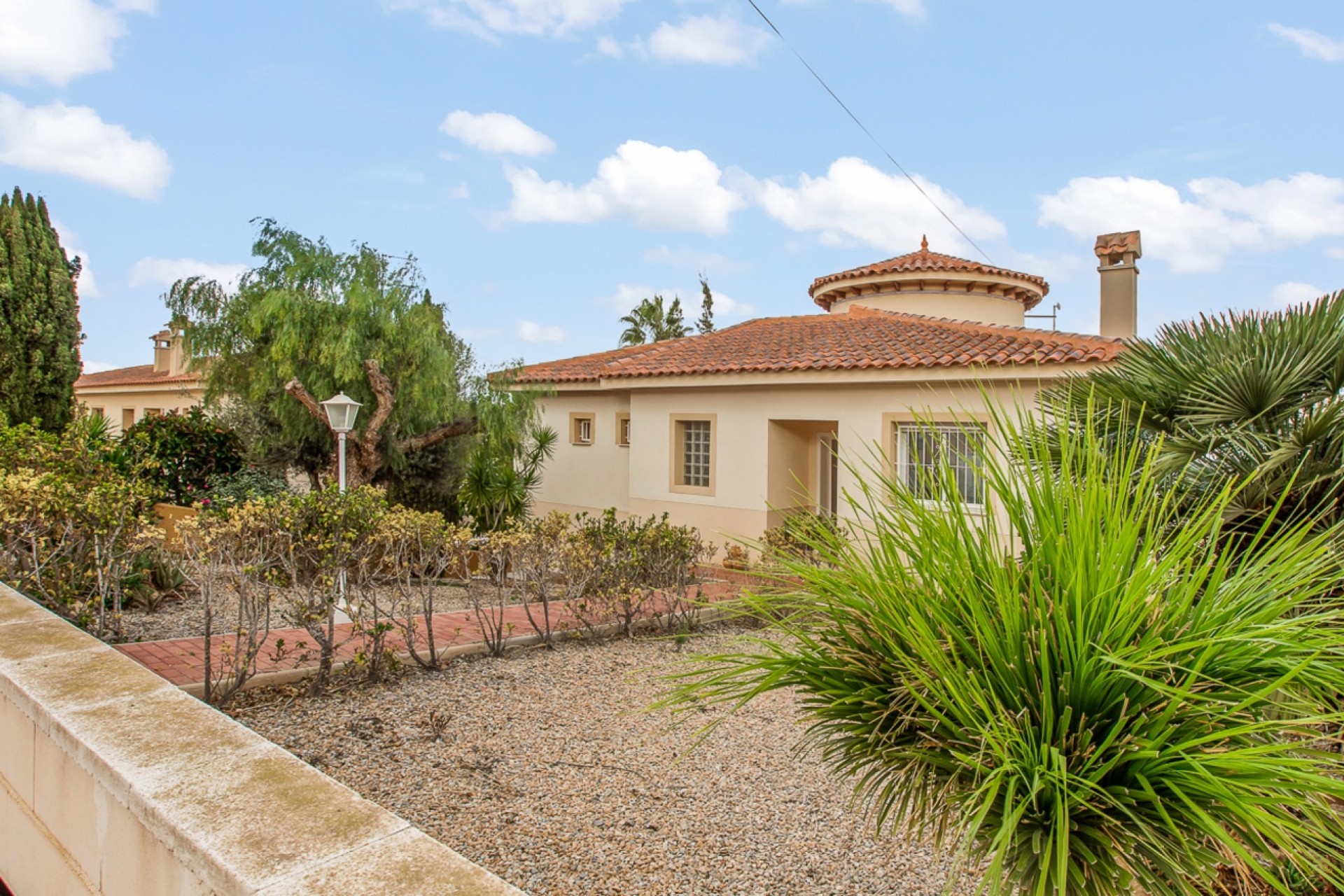 Revente - Villa Individuelle -
Algorfa