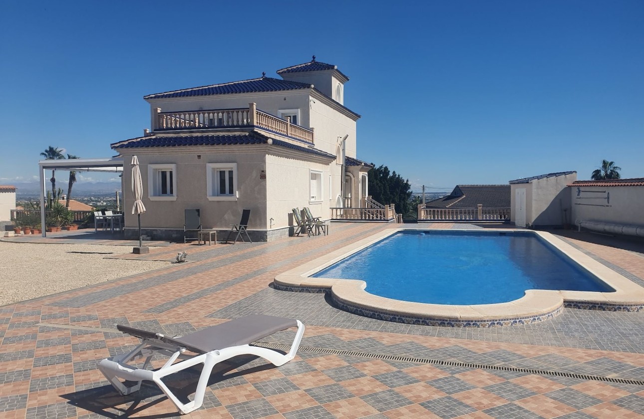 Revente - Villa Individuelle -
Algorfa