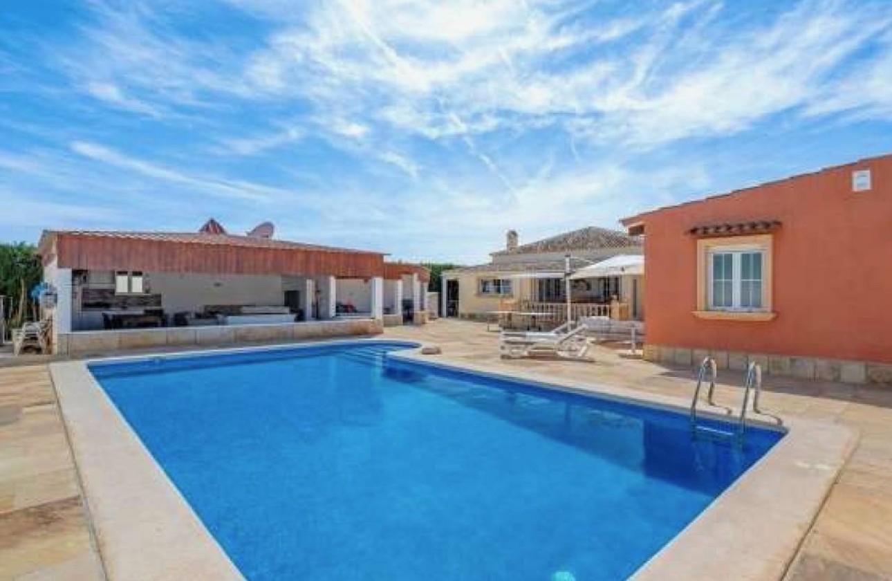 Revente - Villa Individuelle -
Almoradí - Heredades