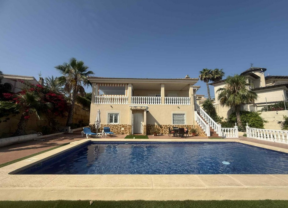 Revente - Villa Individuelle -
Almoradí