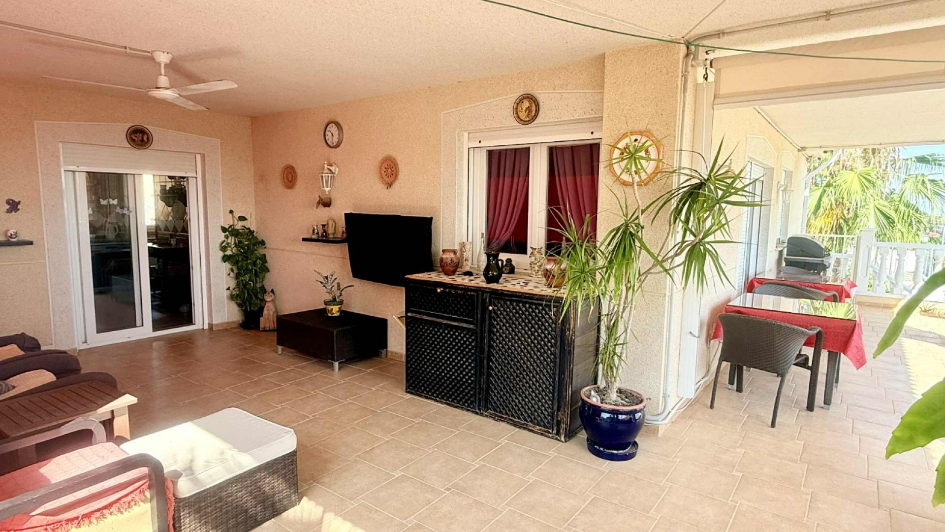 Revente - Villa Individuelle -
Almoradí