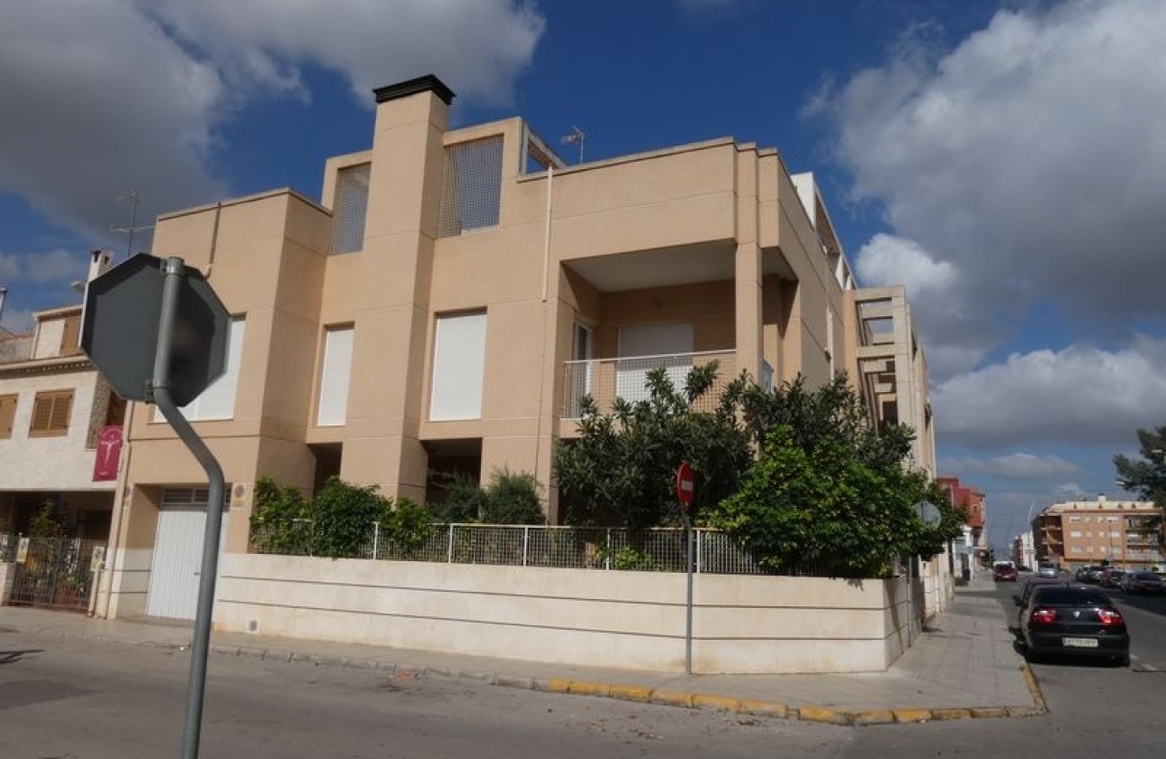 Revente - Villa Individuelle -
Almoradí