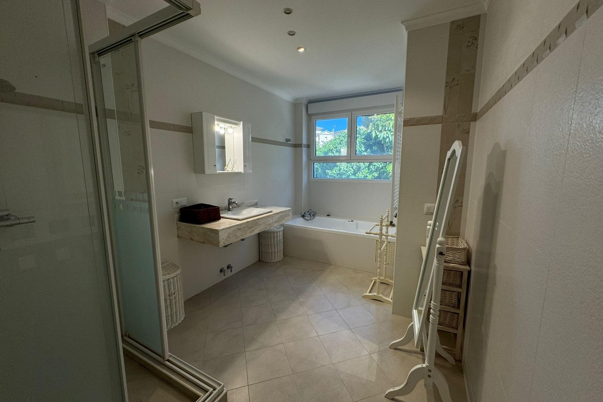 Revente - Villa Individuelle -
Altea - Altea Hills