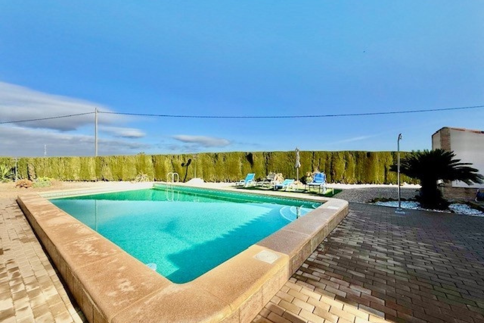 Revente - Villa Individuelle -
Avileses - Inland