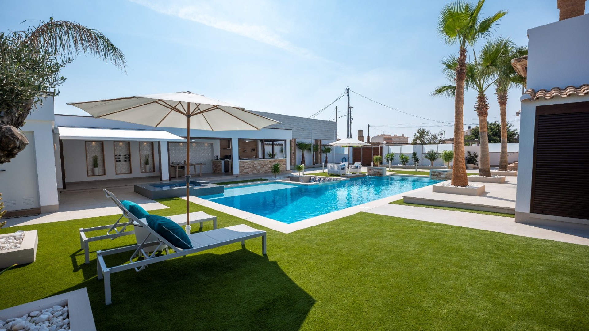 Revente - Villa Individuelle -
Avileses