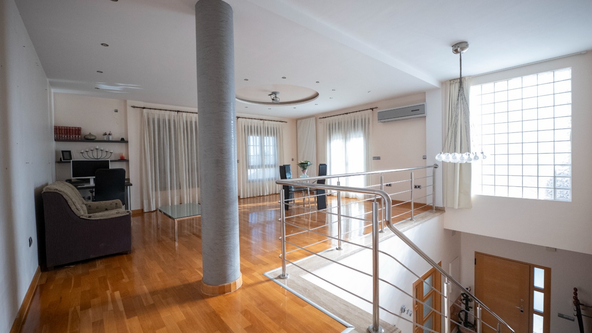 Revente - Villa Individuelle -
Avileses