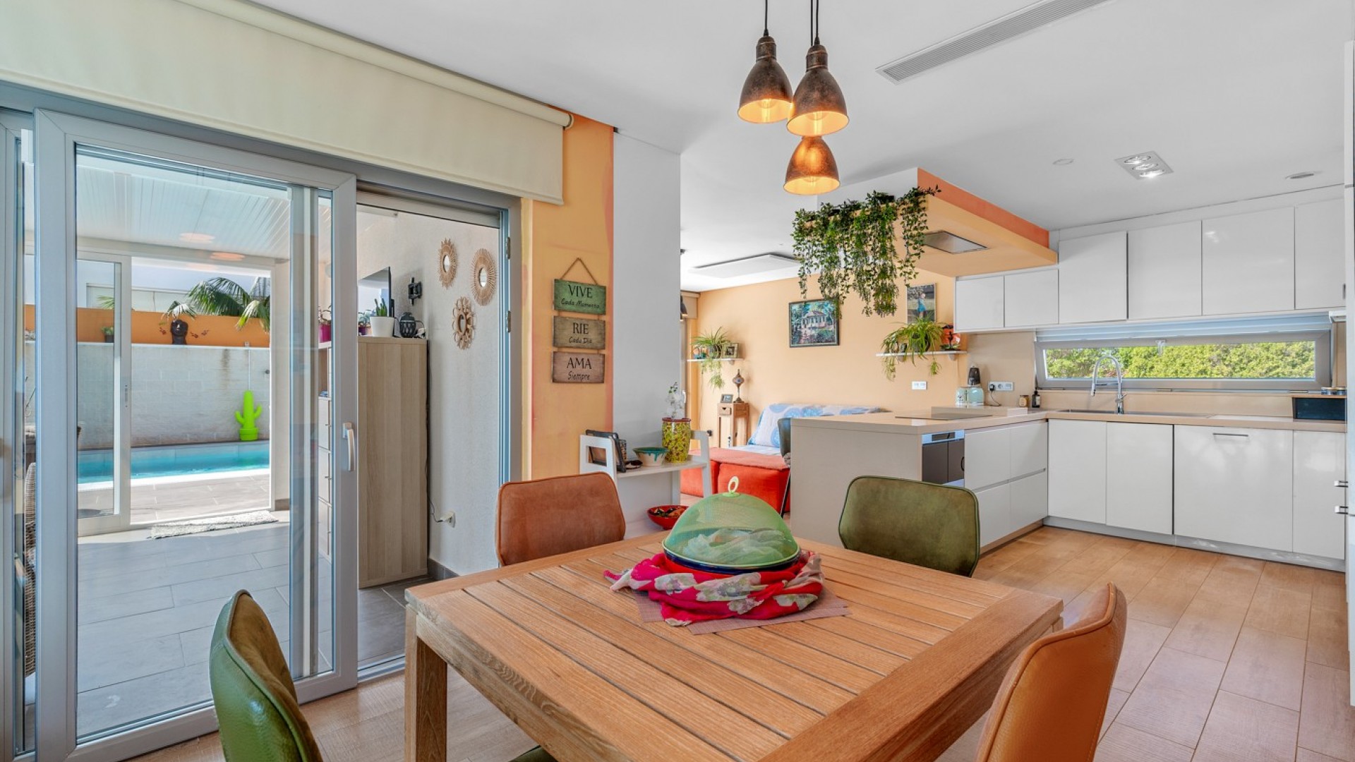 Revente - Villa Individuelle -
Benijofar