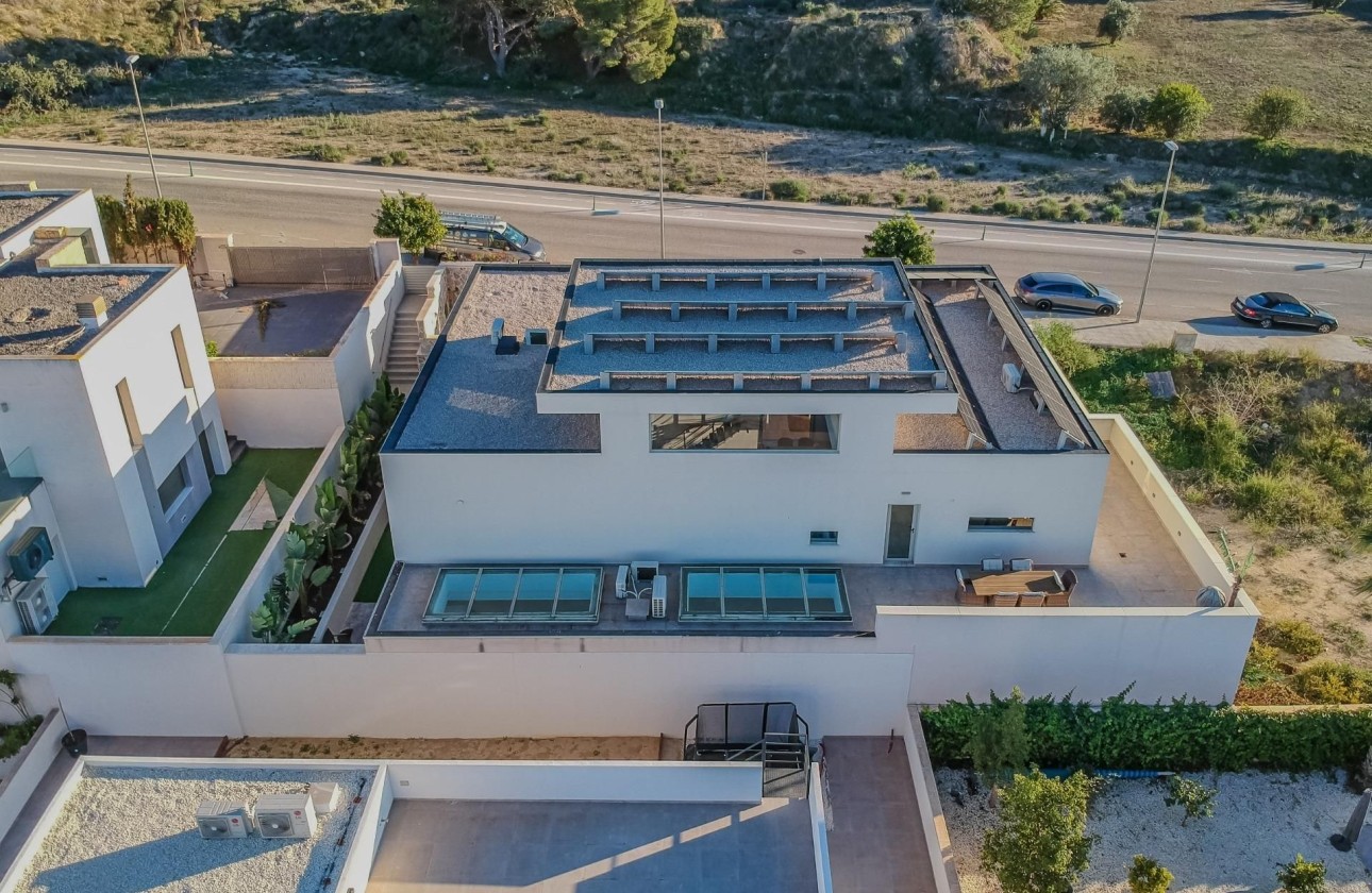 Revente - Villa Individuelle -
Benijofar
