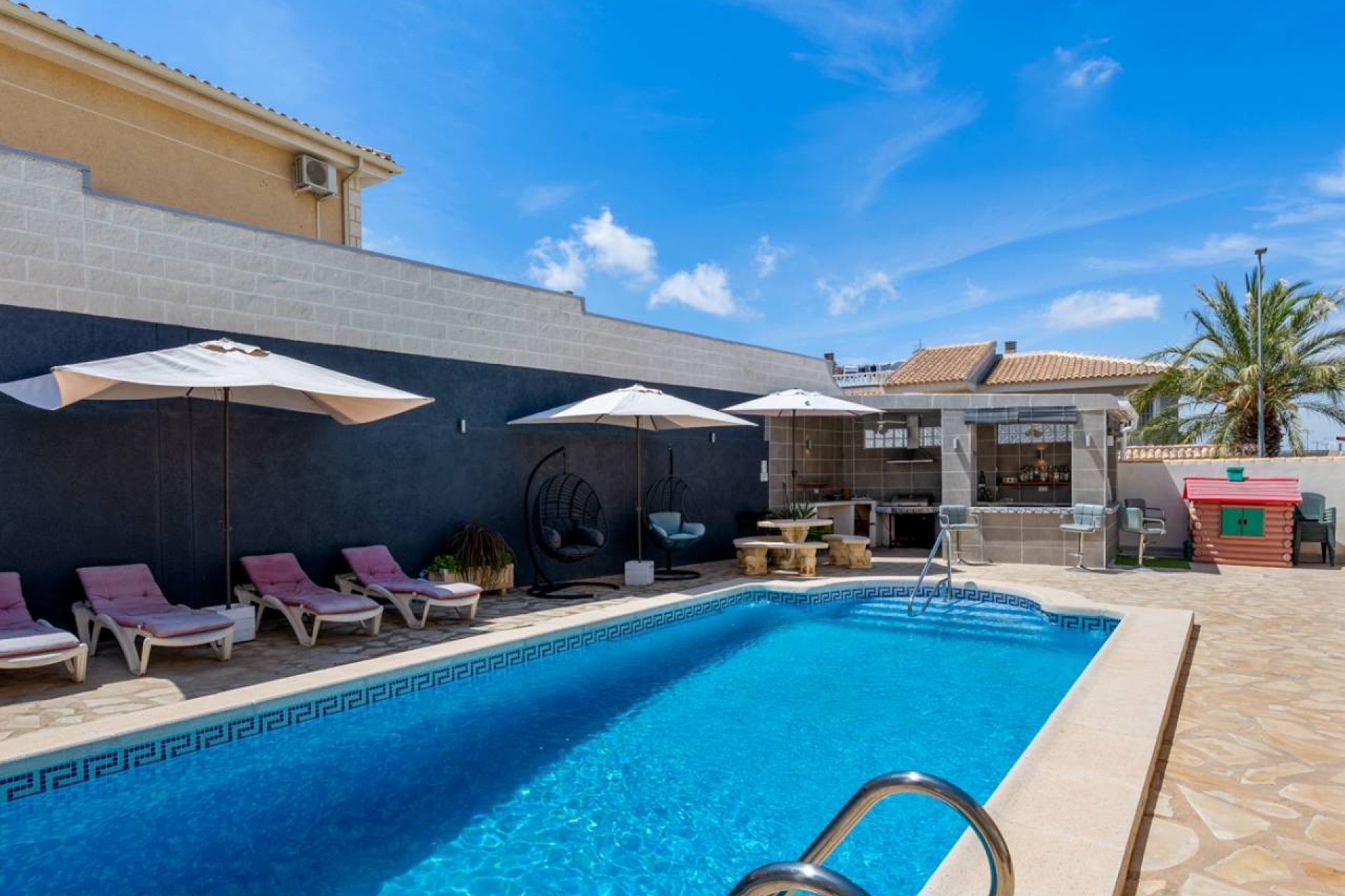 Revente - Villa Individuelle -
Benijofar