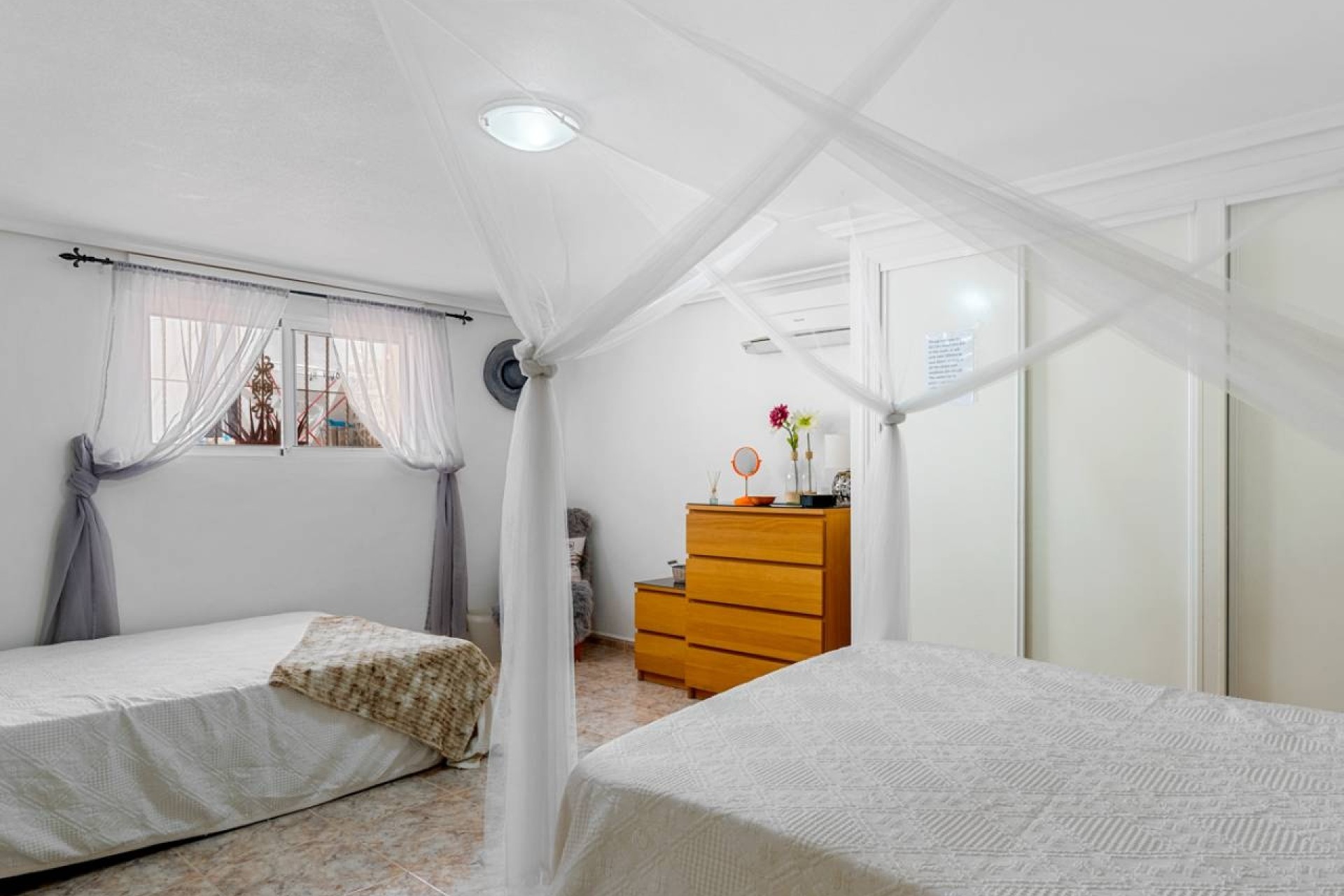 Revente - Villa Individuelle -
Benijofar