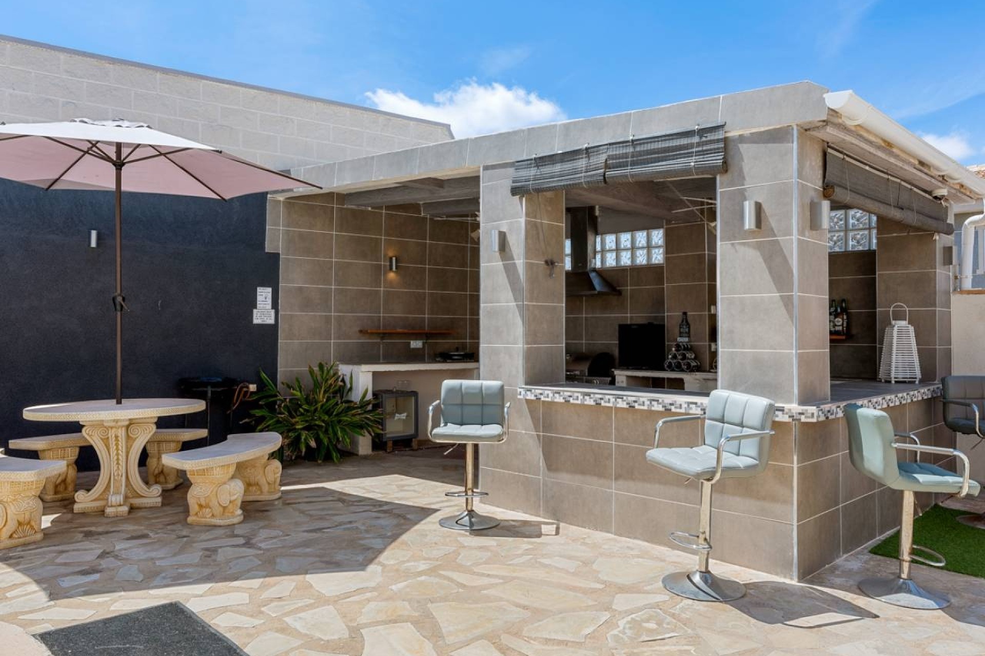 Revente - Villa Individuelle -
Benijofar