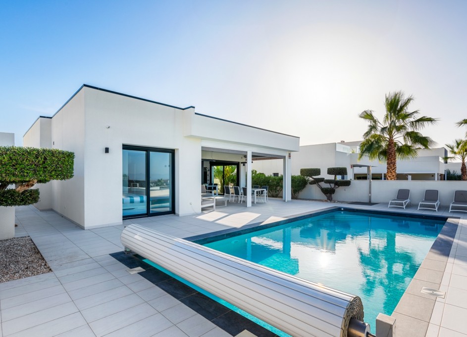 Revente - Villa Individuelle -
Benijofar