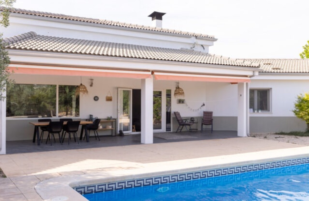 Revente - Villa Individuelle -
Biar