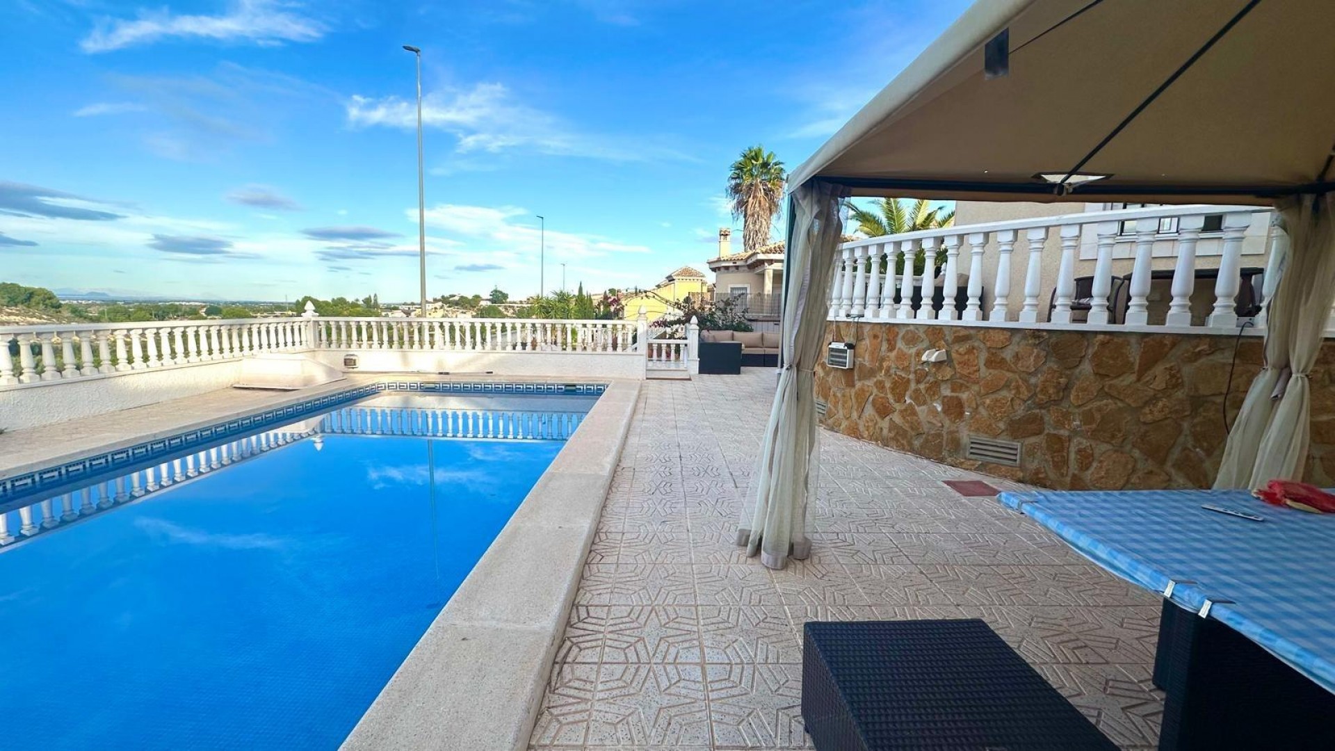 Revente - Villa Individuelle -
Bigastro - Comunidad valenciana