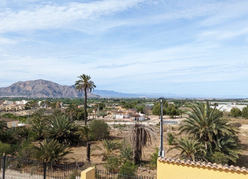 Revente - Villa Individuelle -
Bigastro