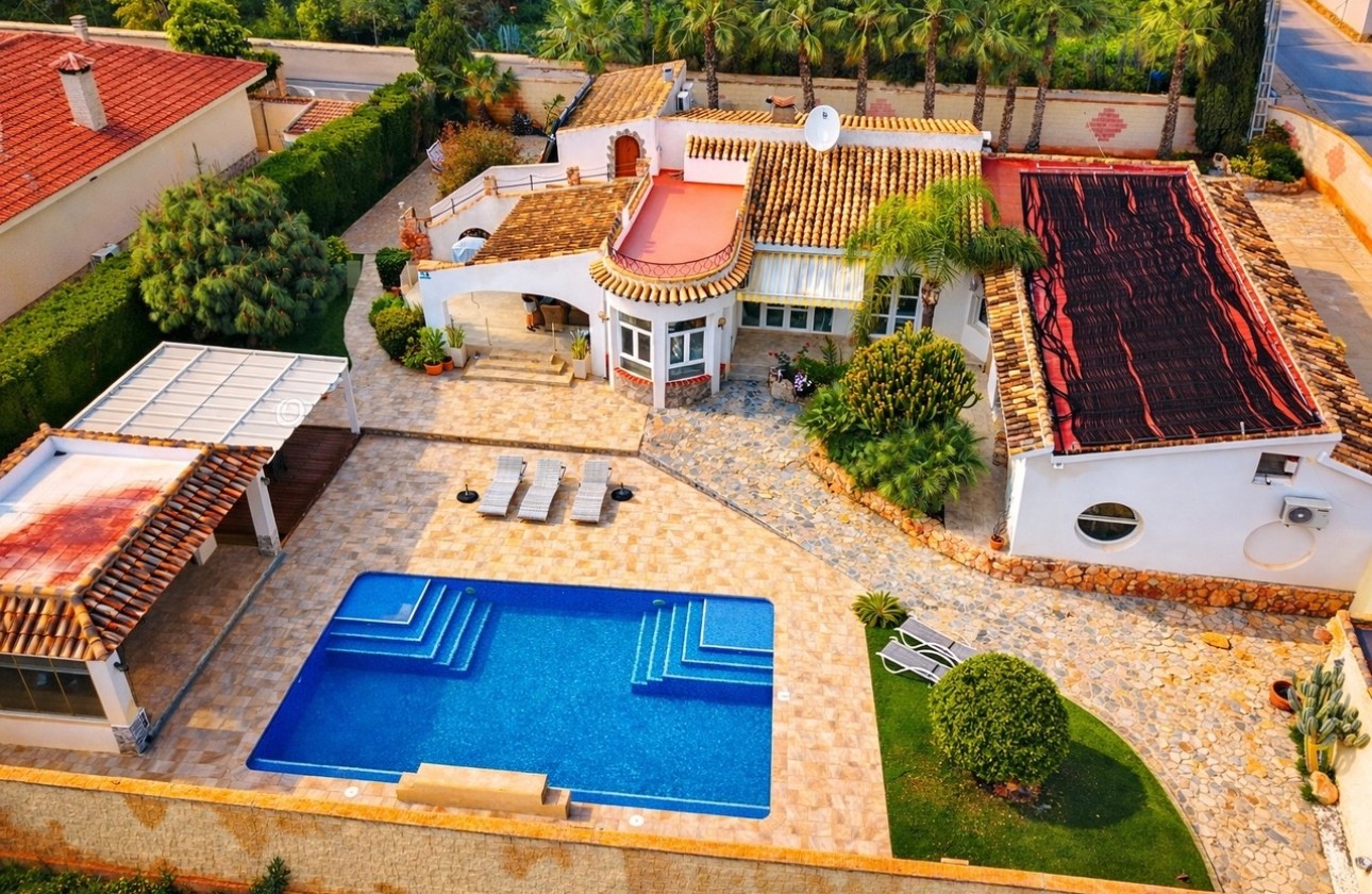 Revente - Villa Individuelle -
Cabo Roig - Costa Blanca