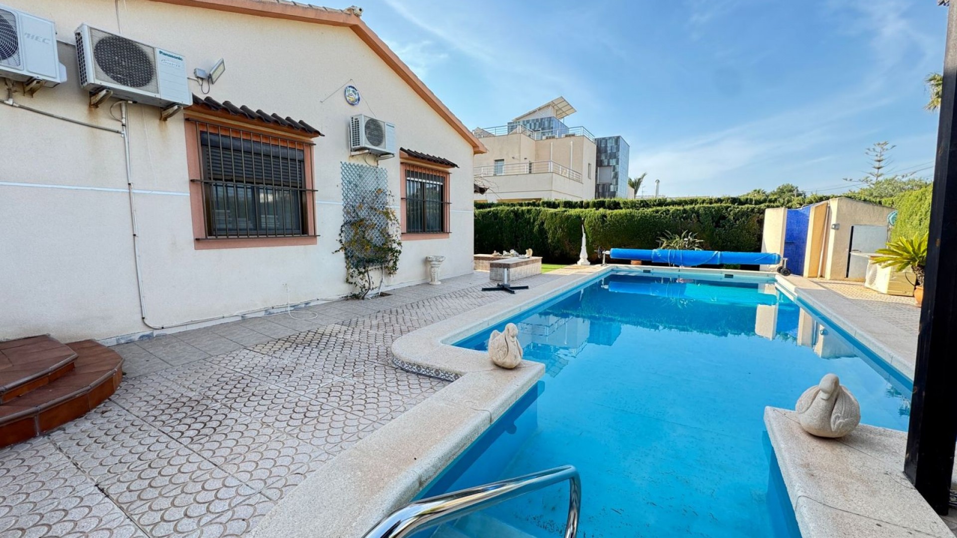 Revente - Villa Individuelle -
Cabo Roig